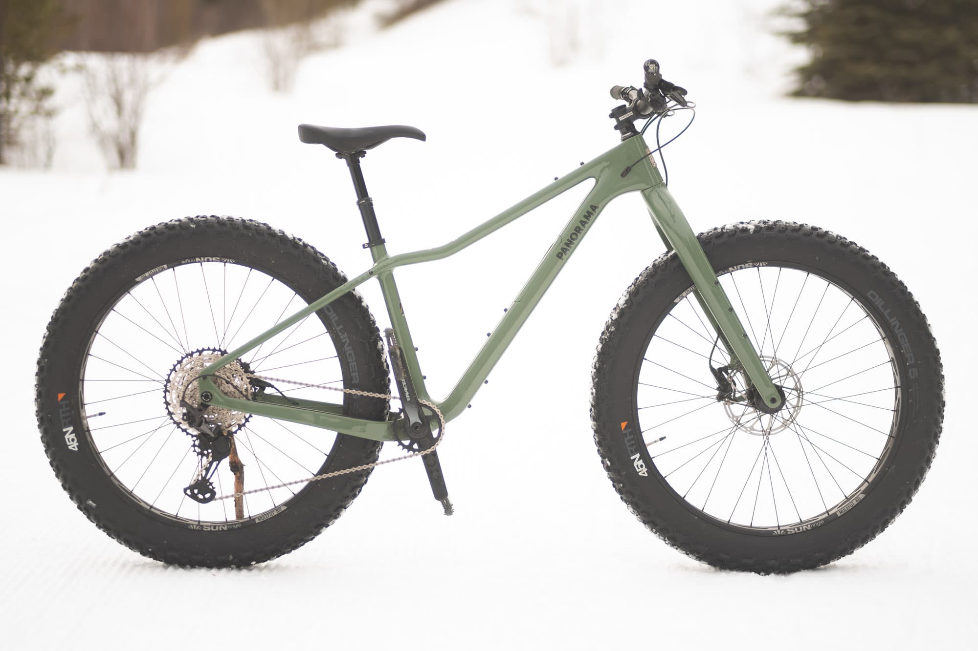 Chic-Chocs side view.