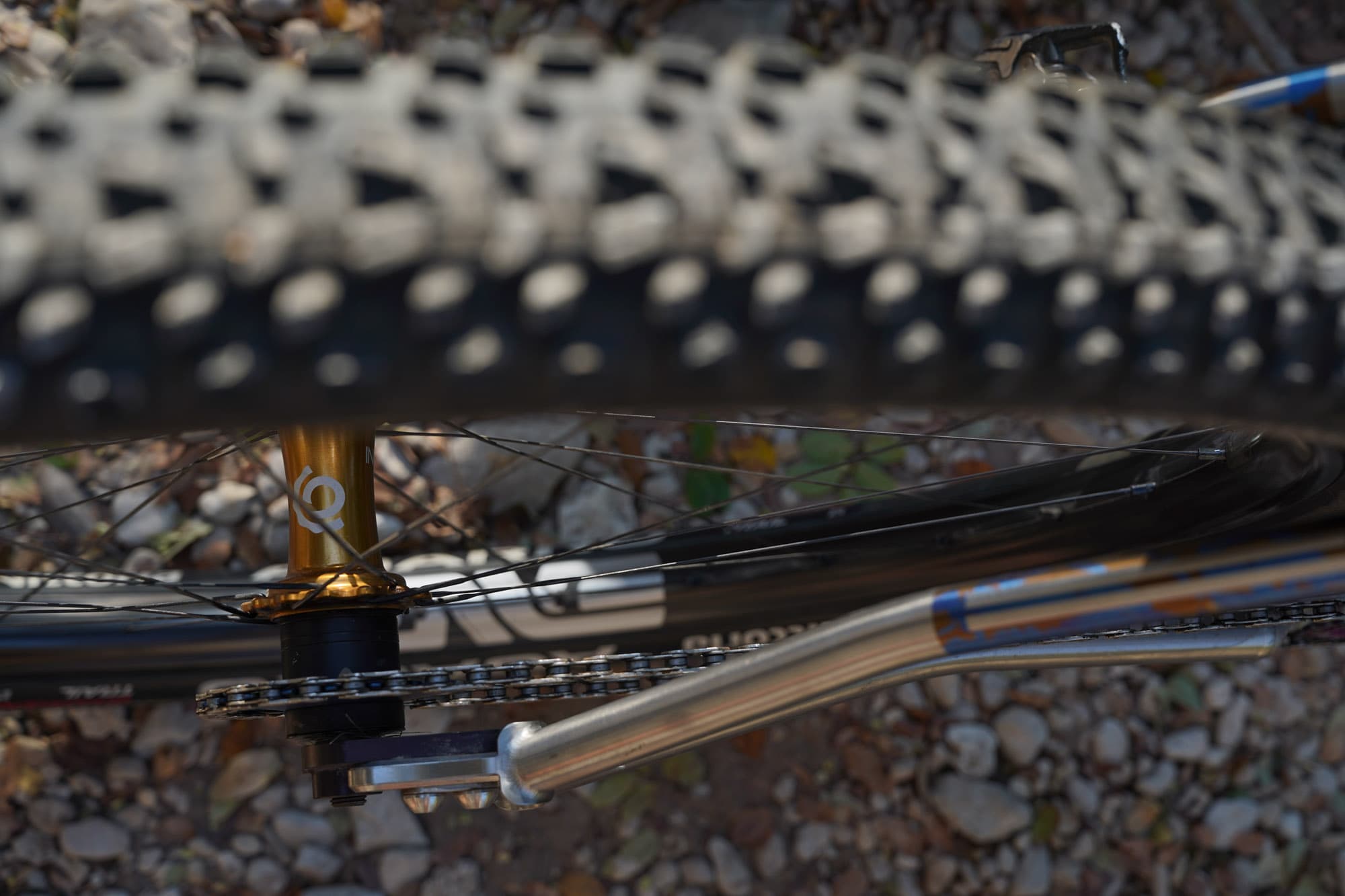 Clean chain lines