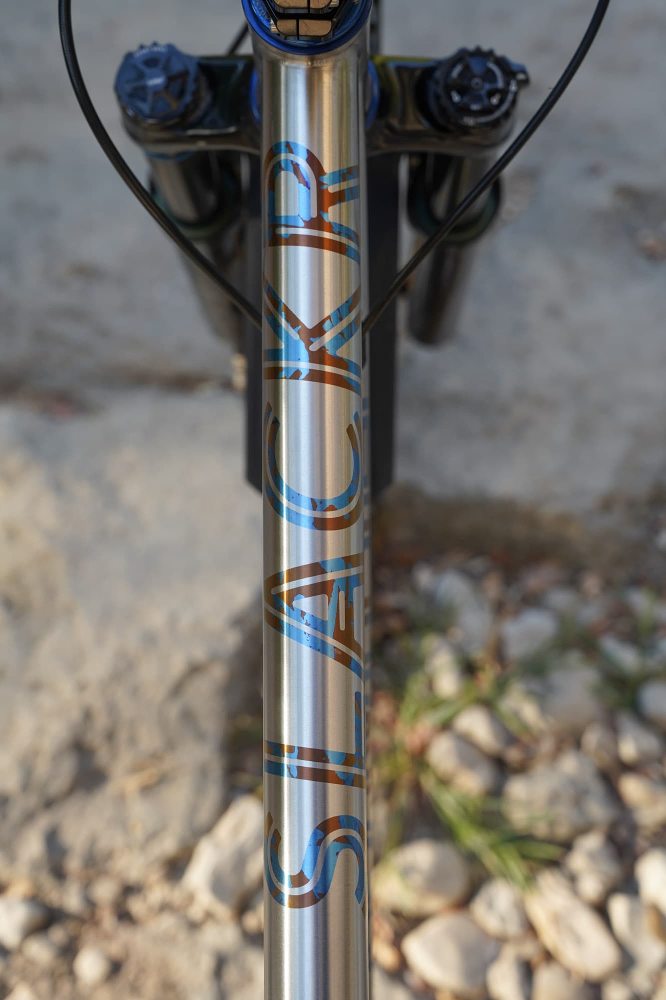 The SLACKR Ti logo