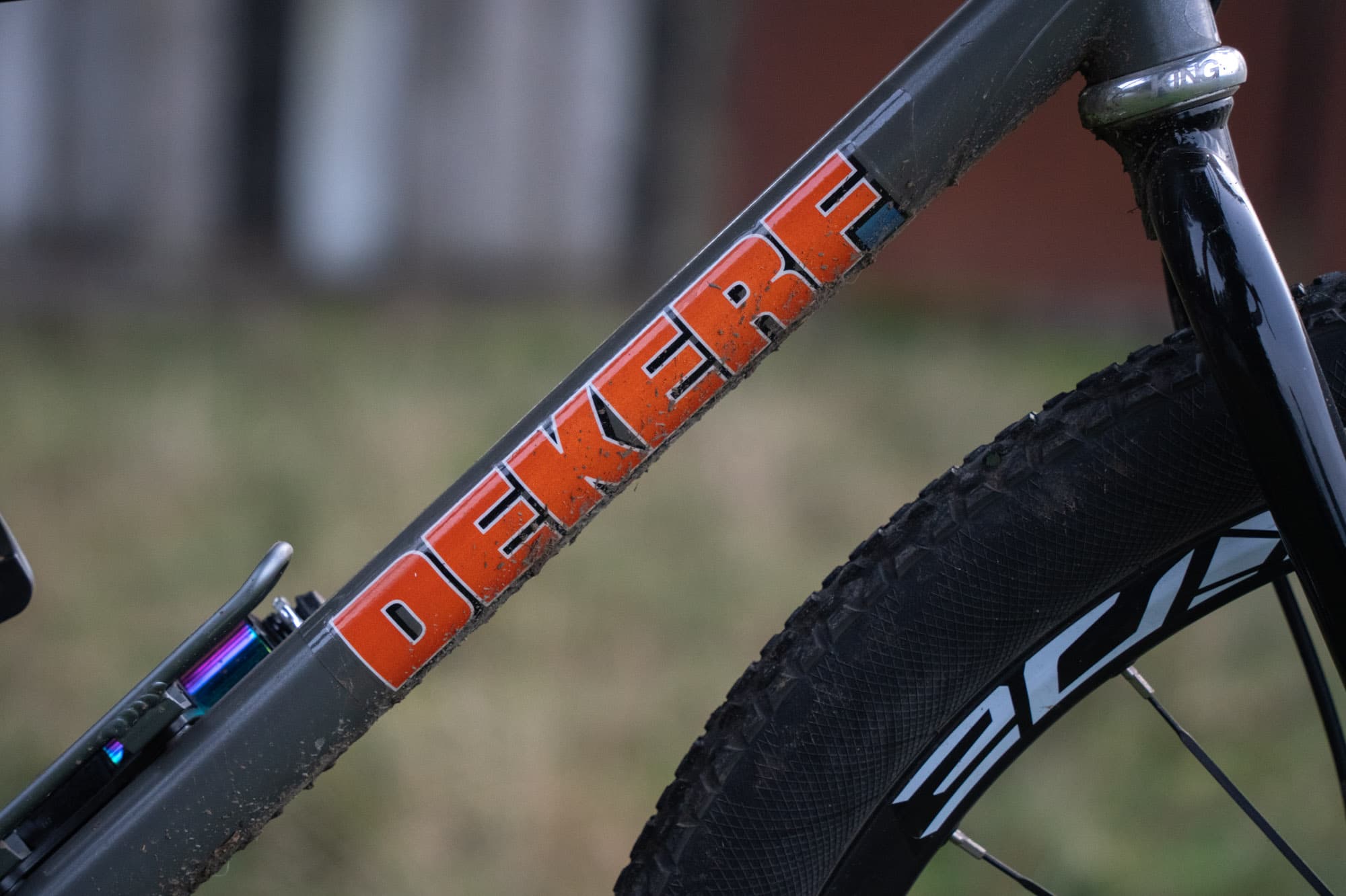 The Dekerf logo on the down tube.