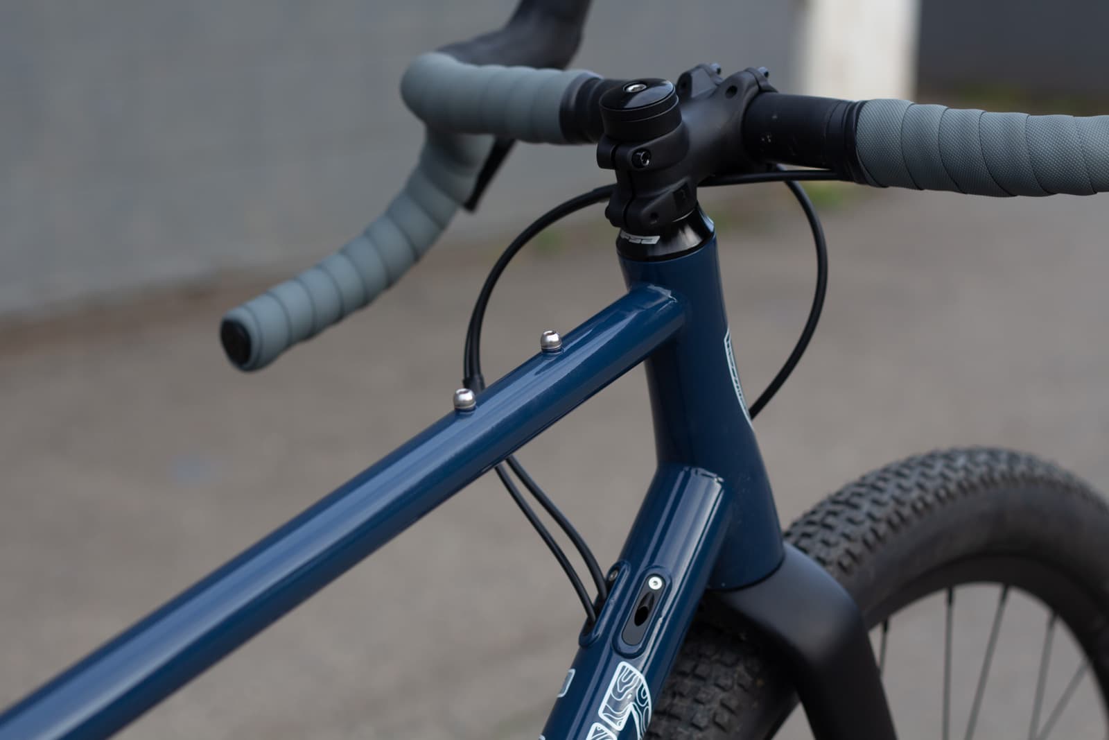 top tube mounts