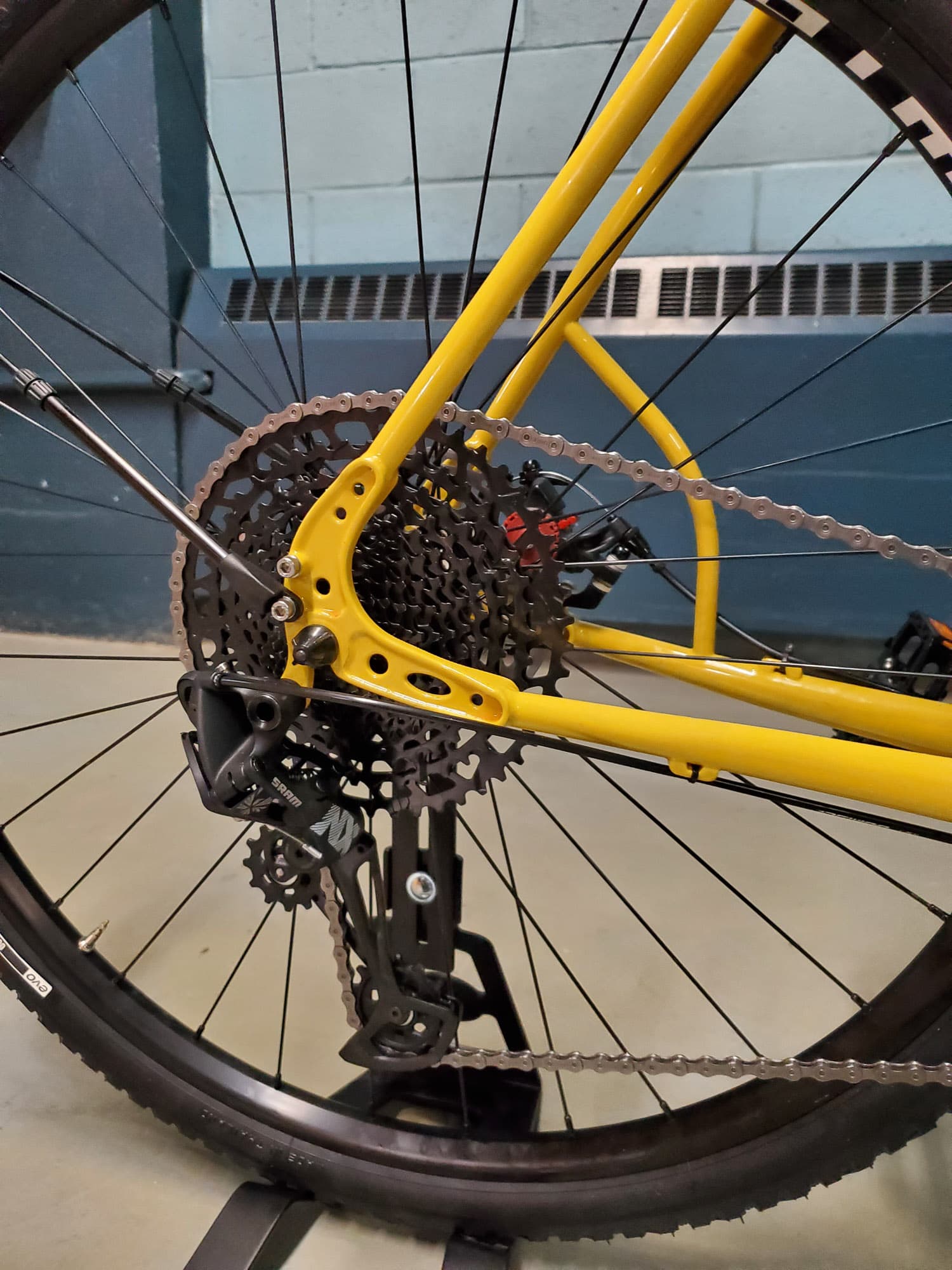 The rear dropouts and drivetrain.