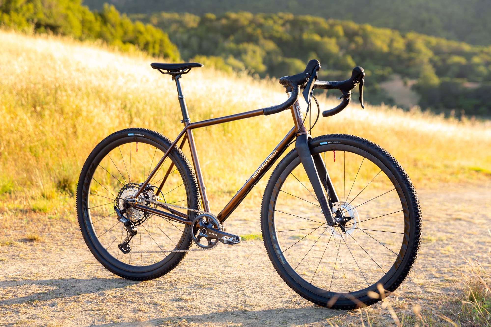 The angled front view of the Neuhaus Solana.