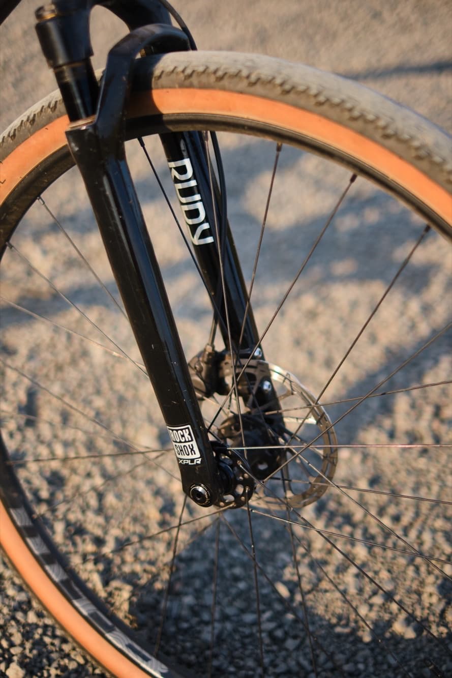The 40mm RockShox Rudy XPLR fork up close on gravel