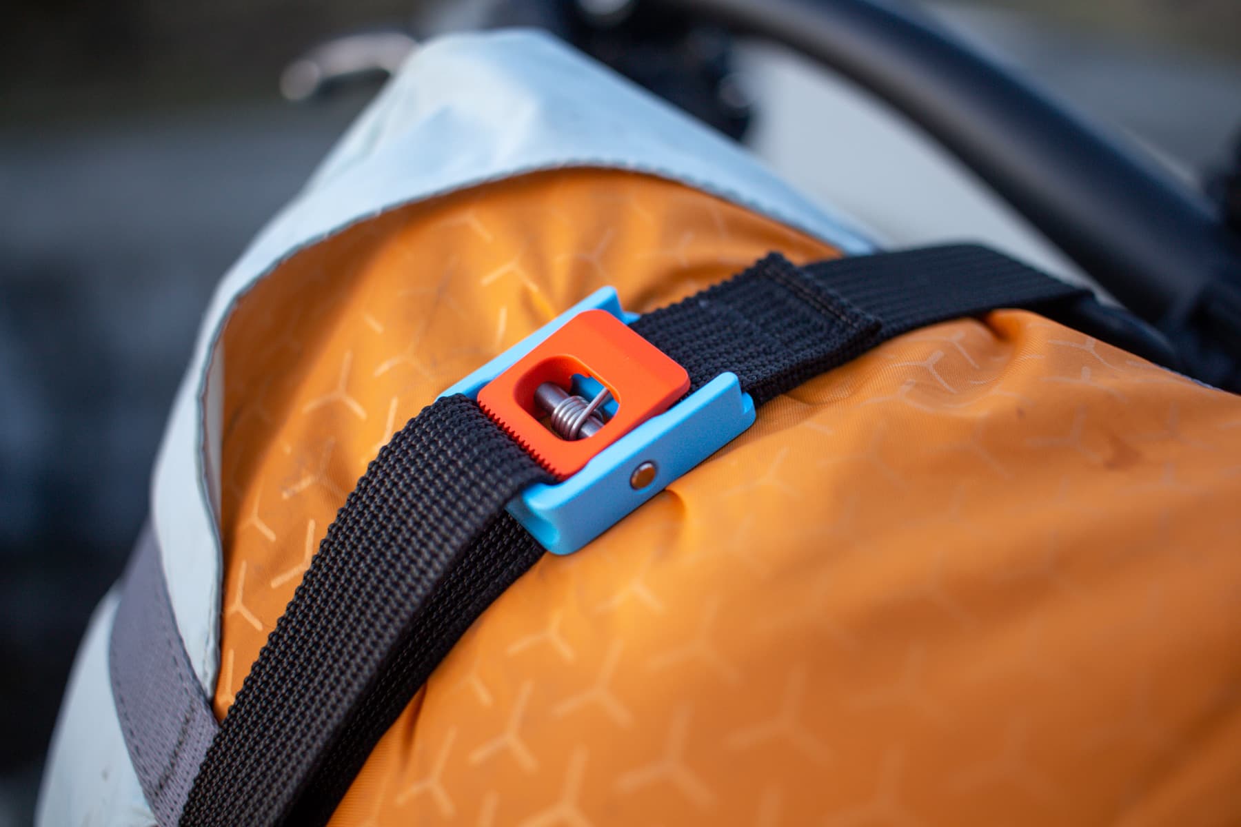cam buckle