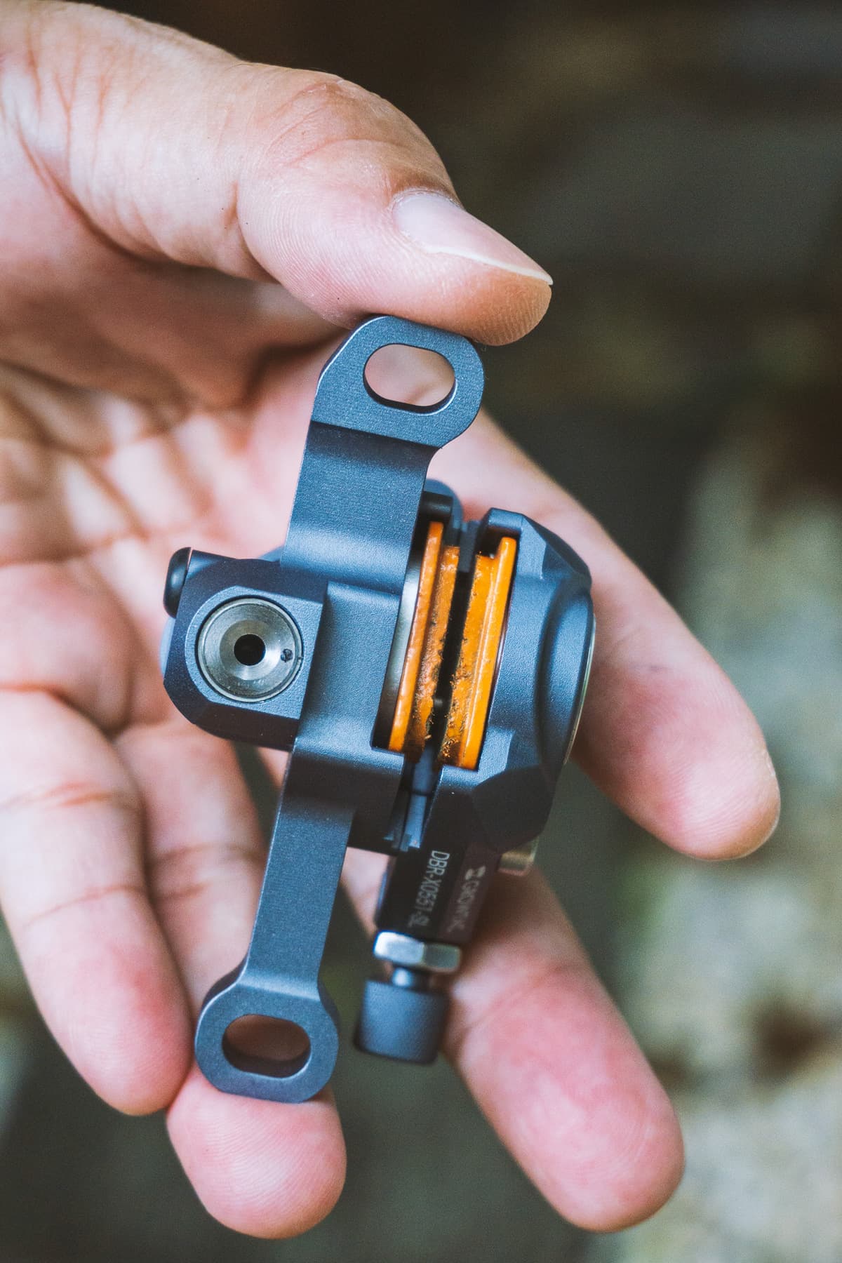 caliper bottom