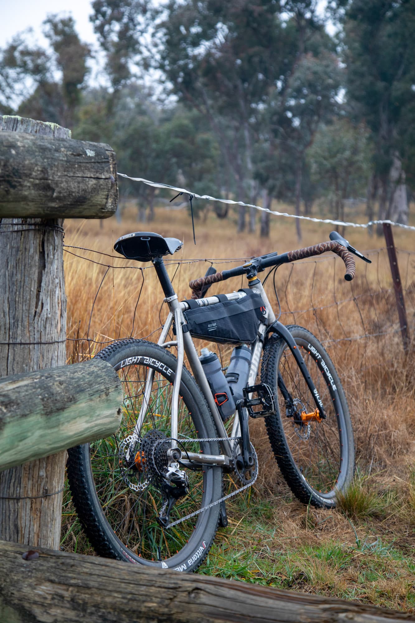 Matties gravel bike ready to ride.