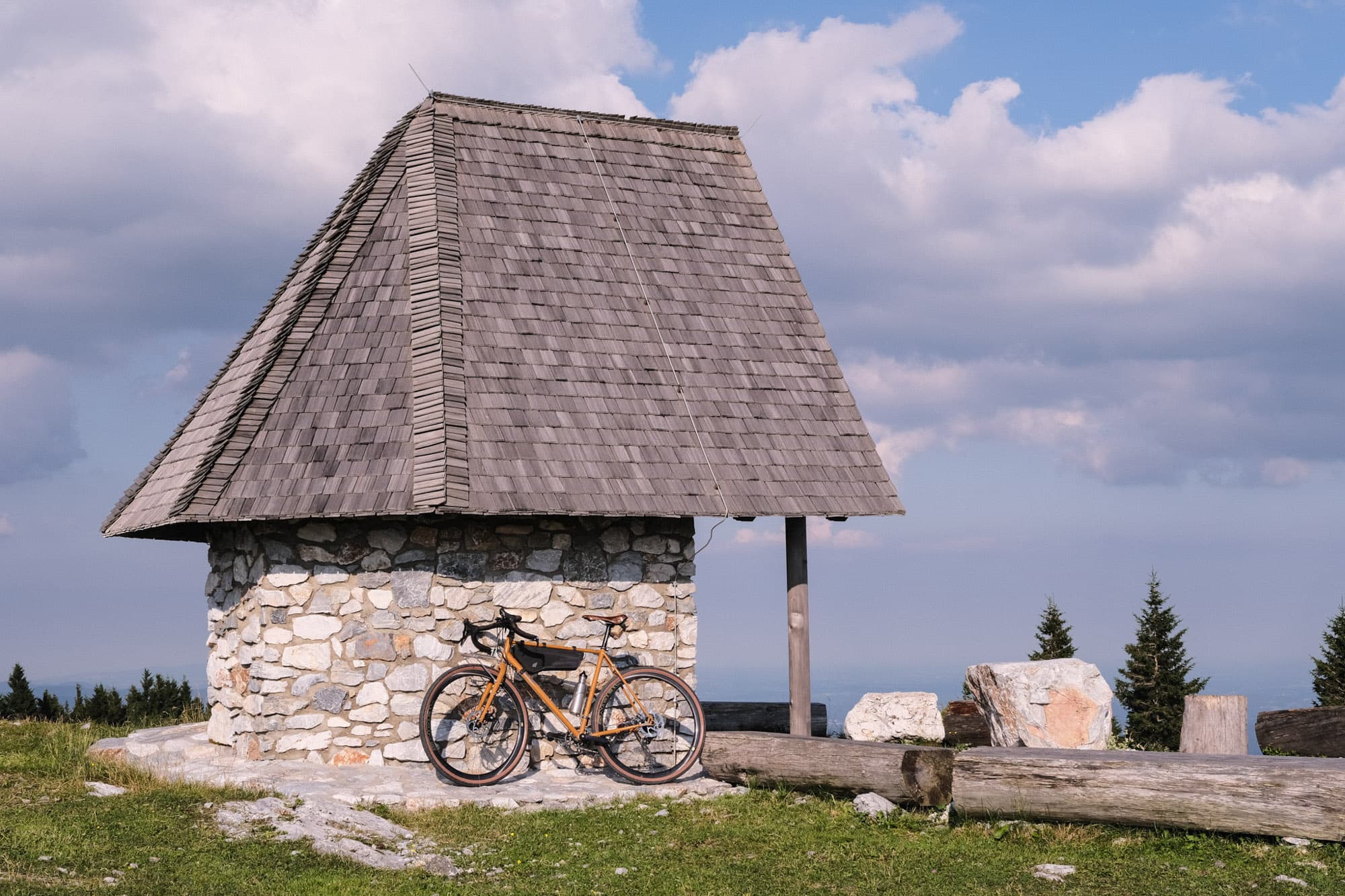 Geralds Fairlight Faran in the hiils.