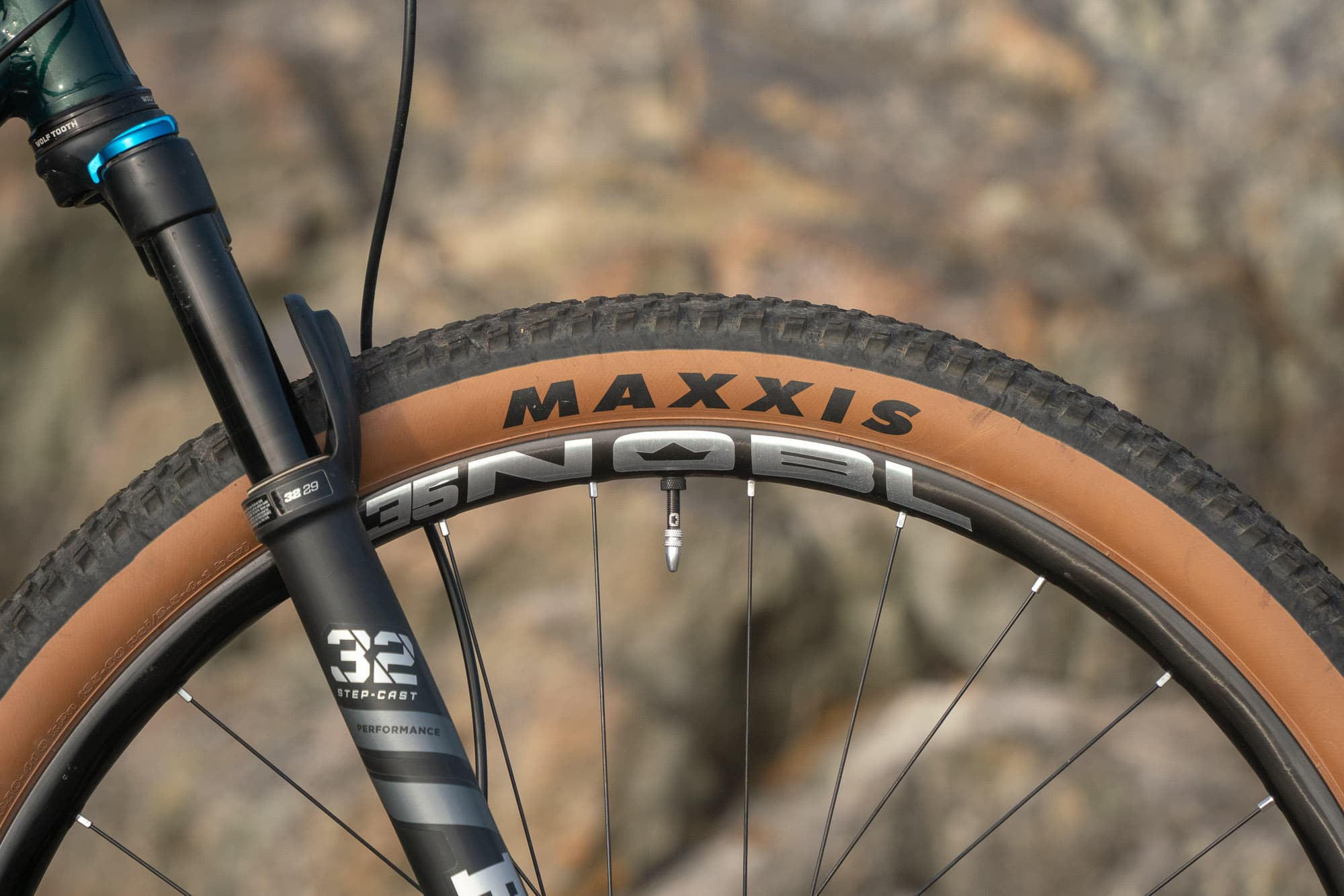maxxis tanwall