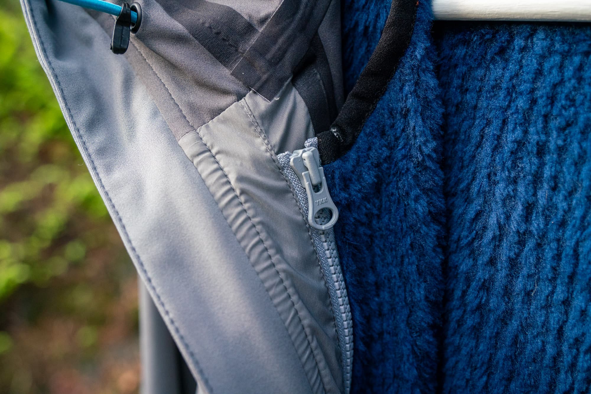 vest zip up
