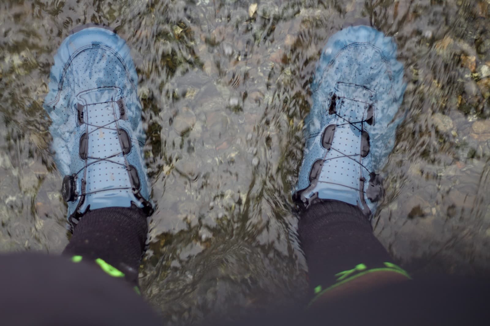 feet in water