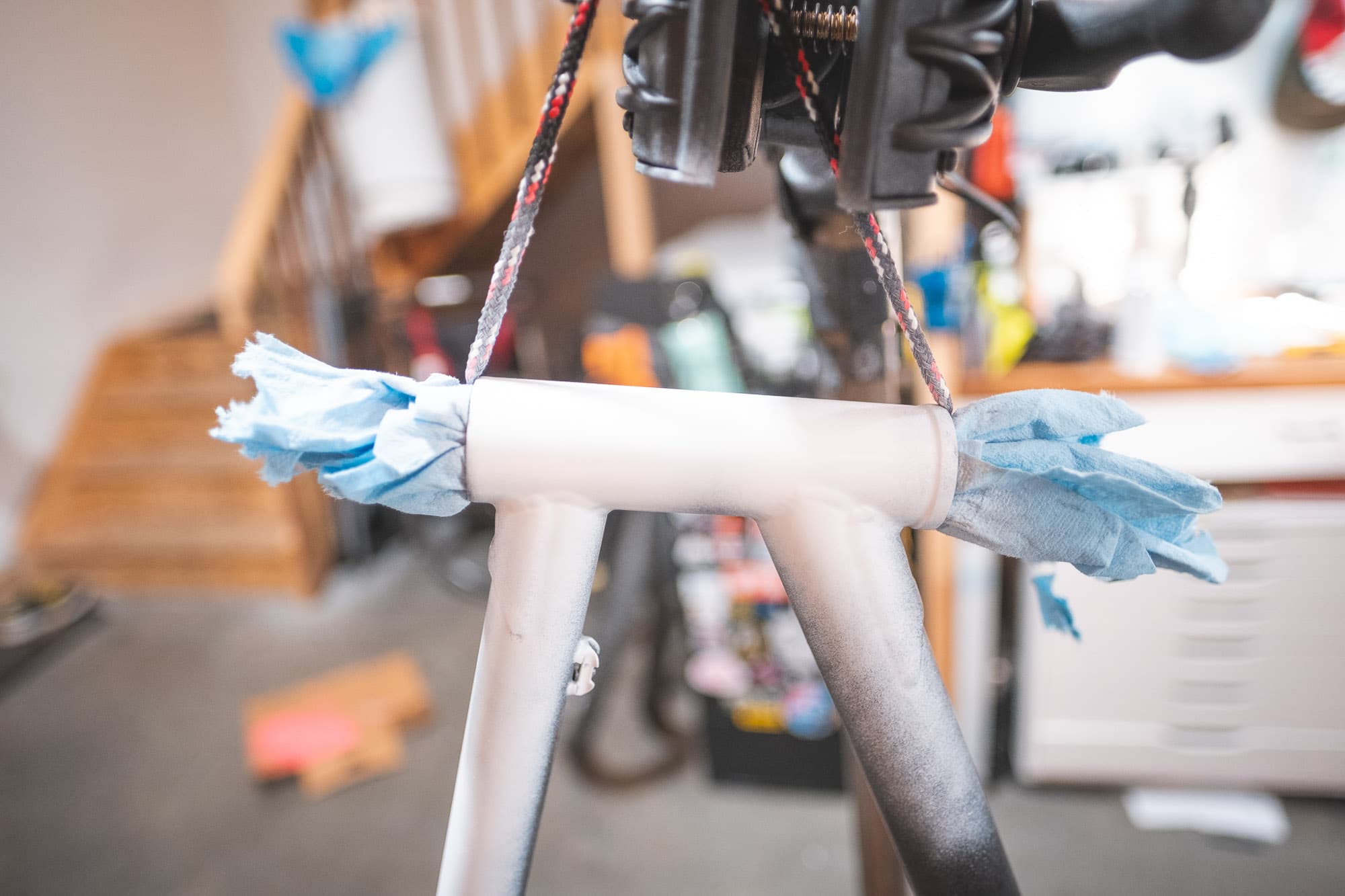 Plugging the headtube.