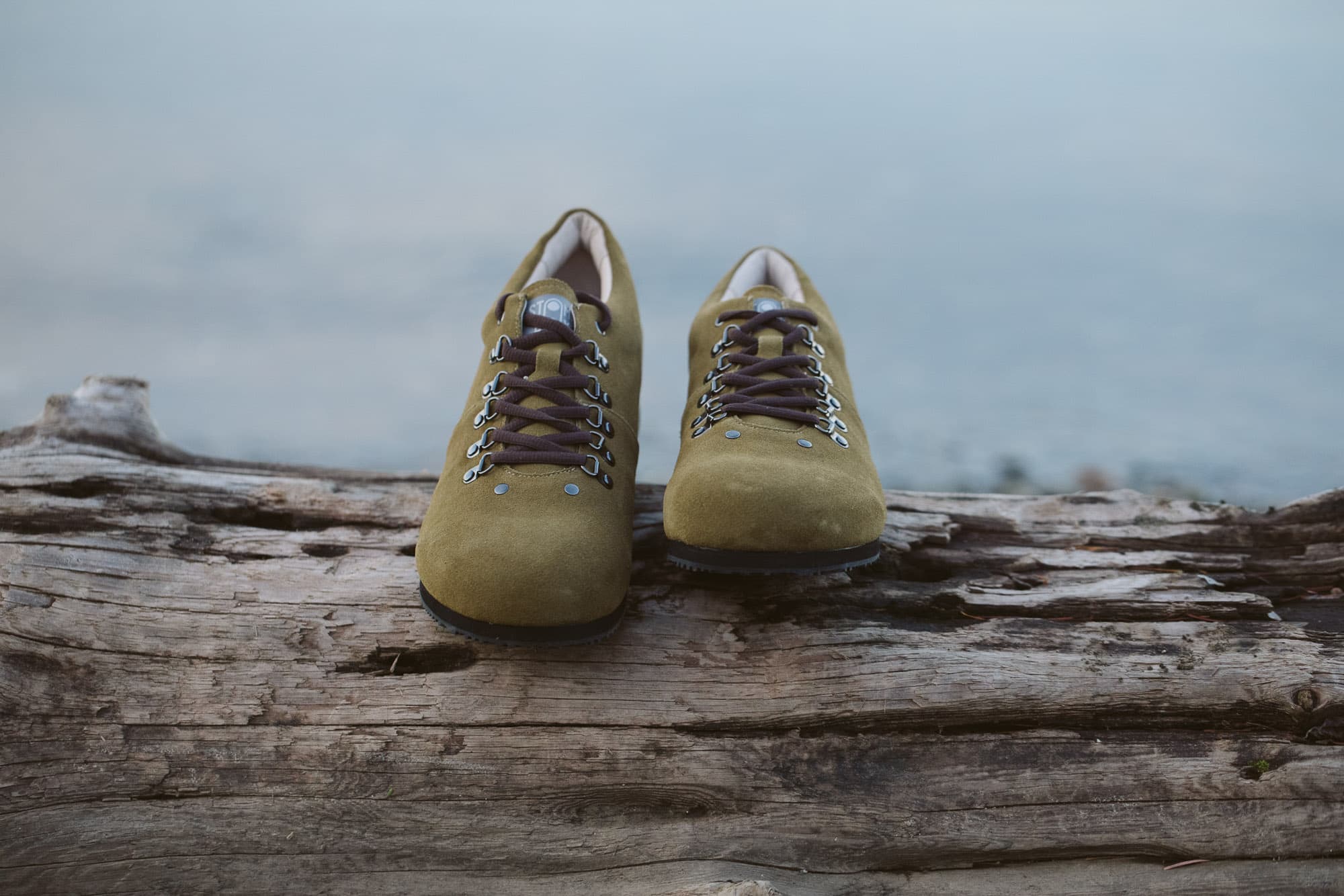 A pair of Stomplox Slack shoes.