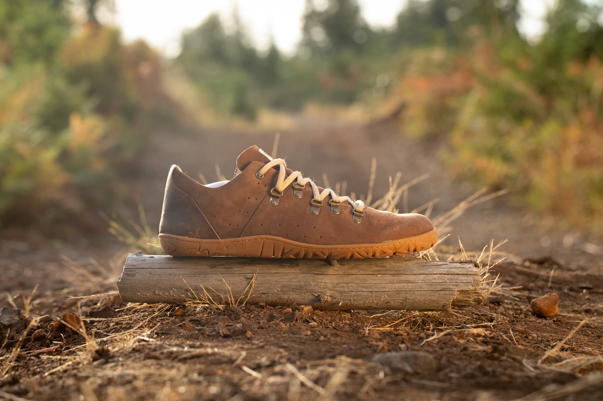 A side view of the Stomp Lox Trail Worms.