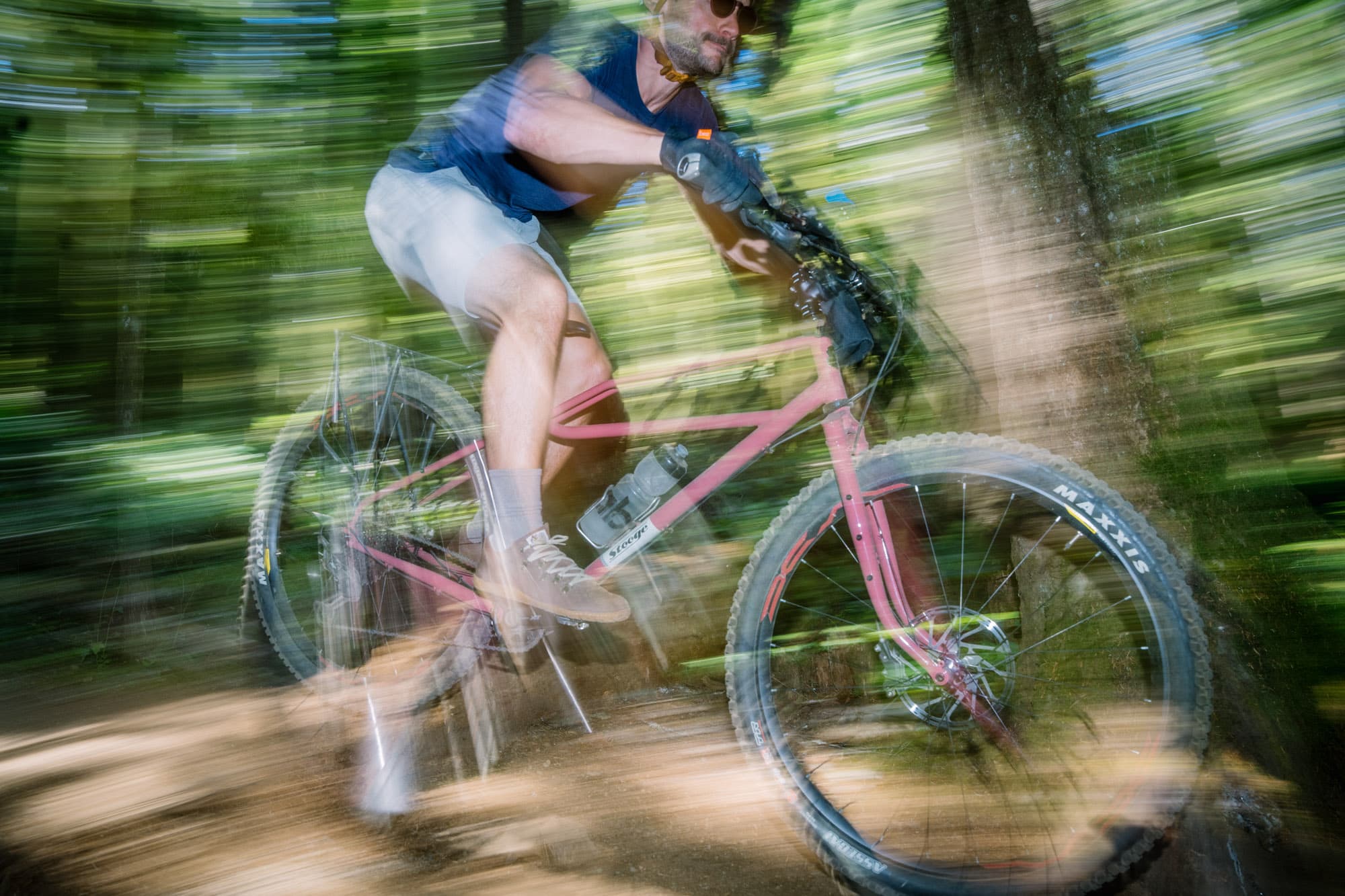 Duncan hits the tails in the Stomp Lox Trail Worms.