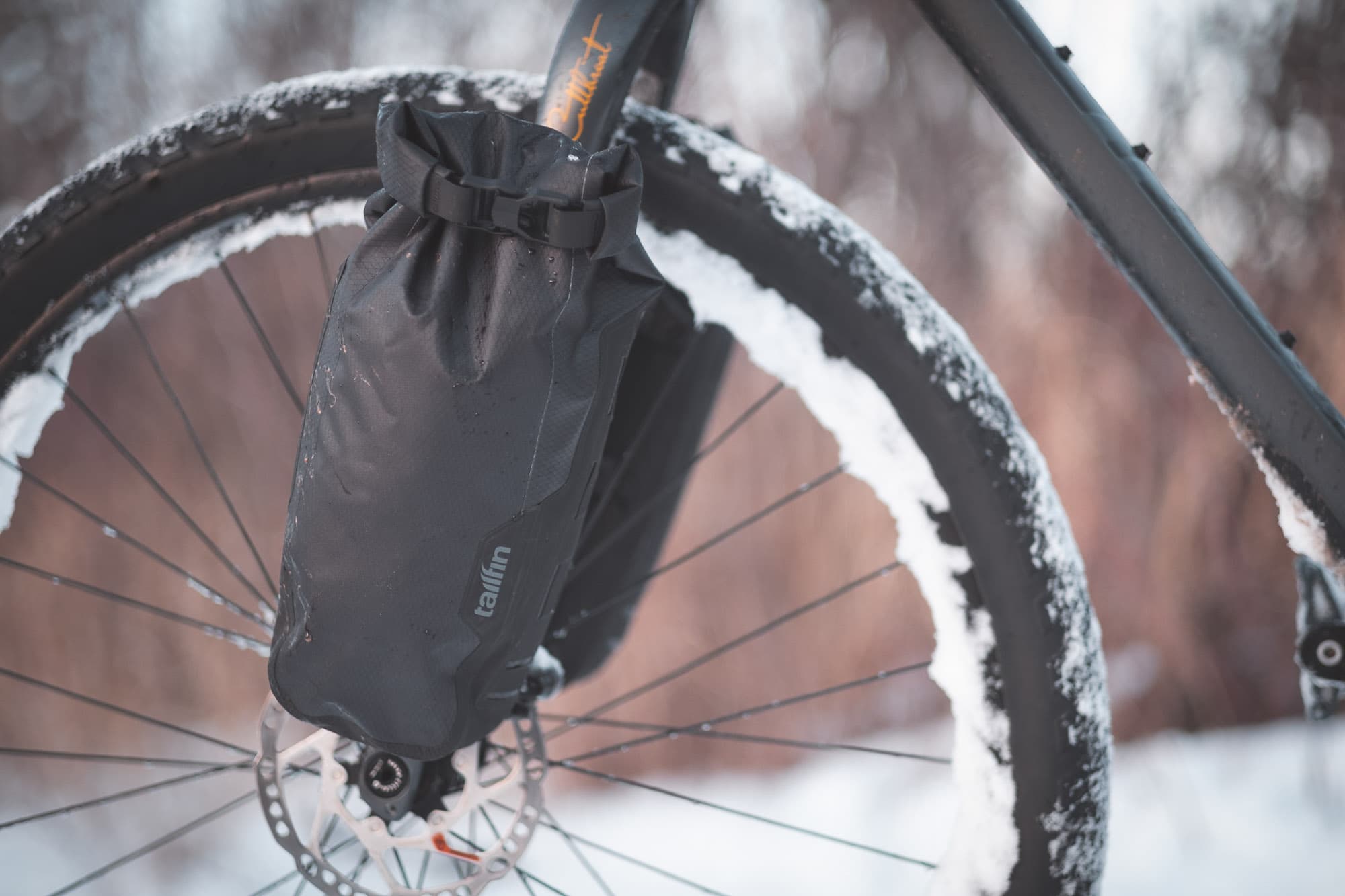 The Tailfin Fork Packs side view.