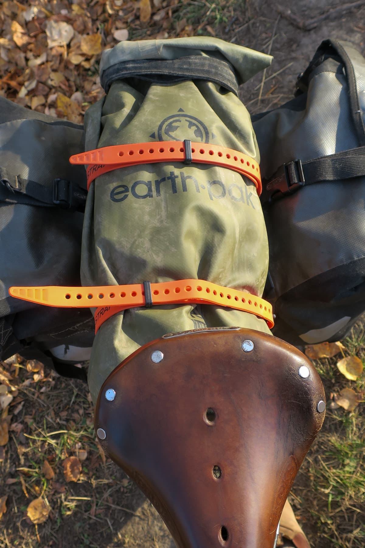 earthpak and brooks