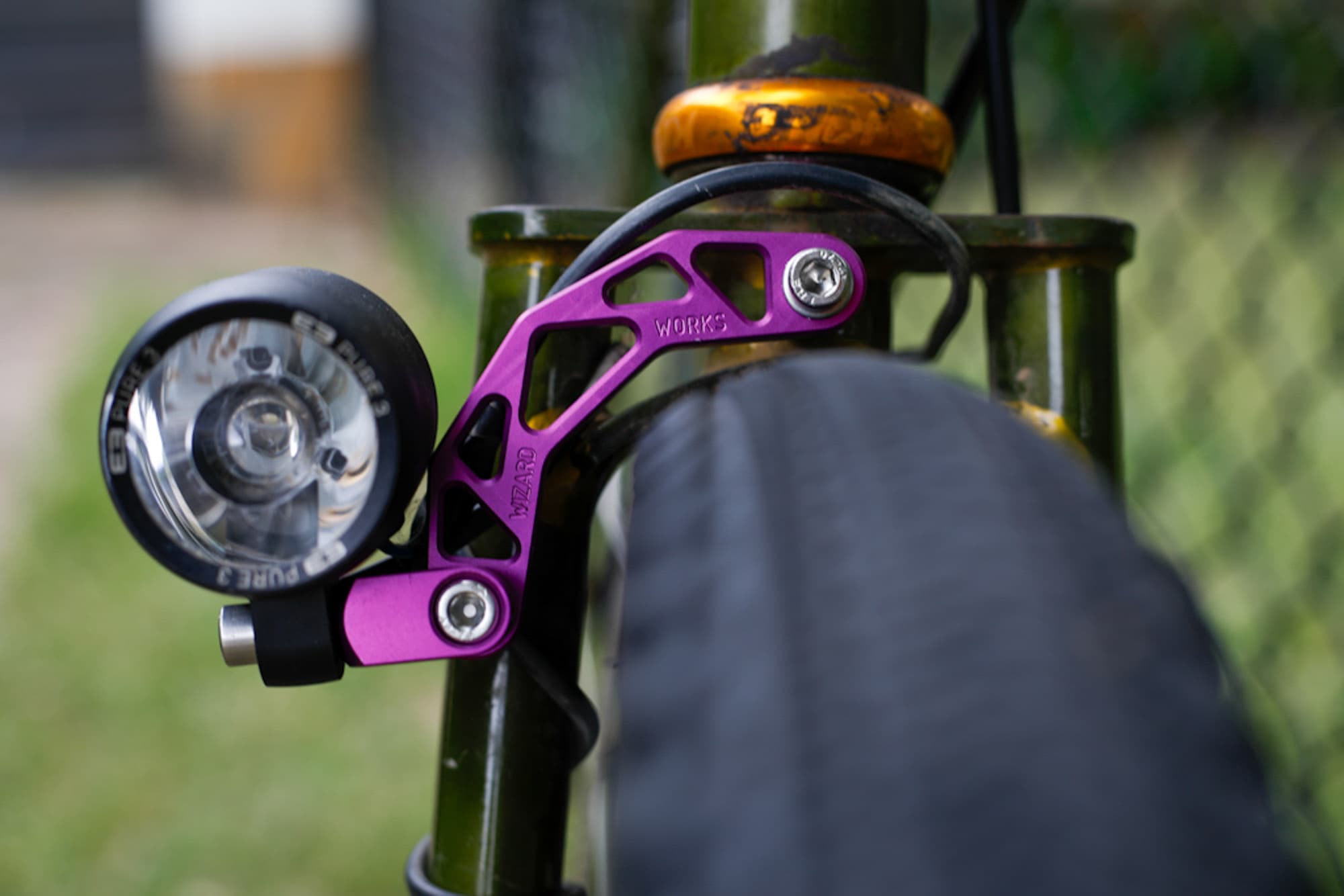 Wizard Works Umbra Light Mount: Clever Fix for Cockpit Clutter