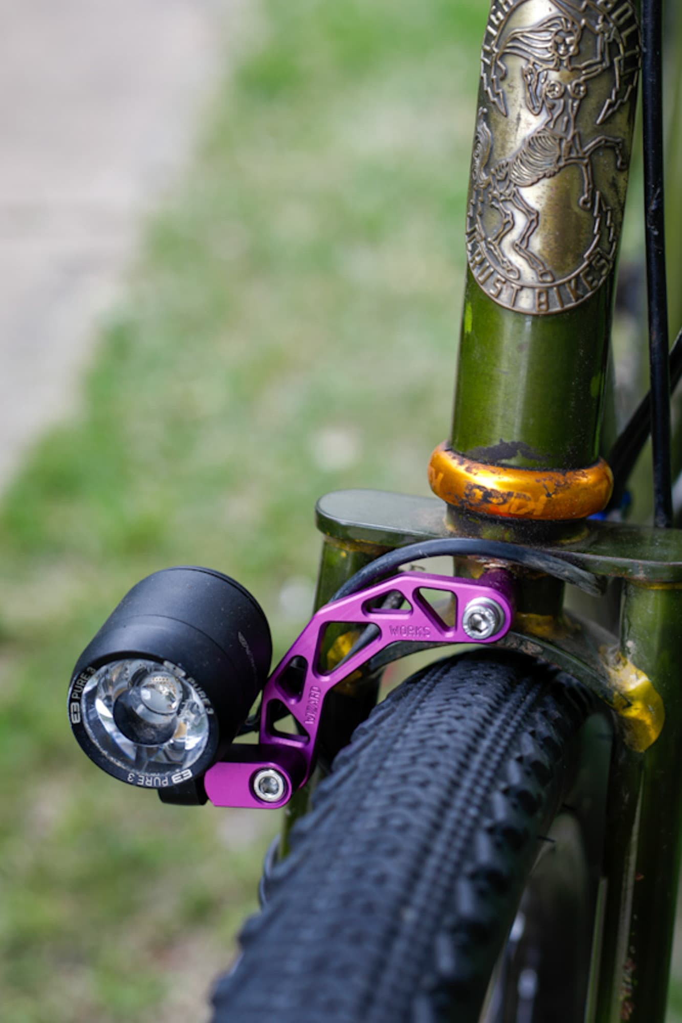 Up close with the Wizard Works Umbra Light Mount.