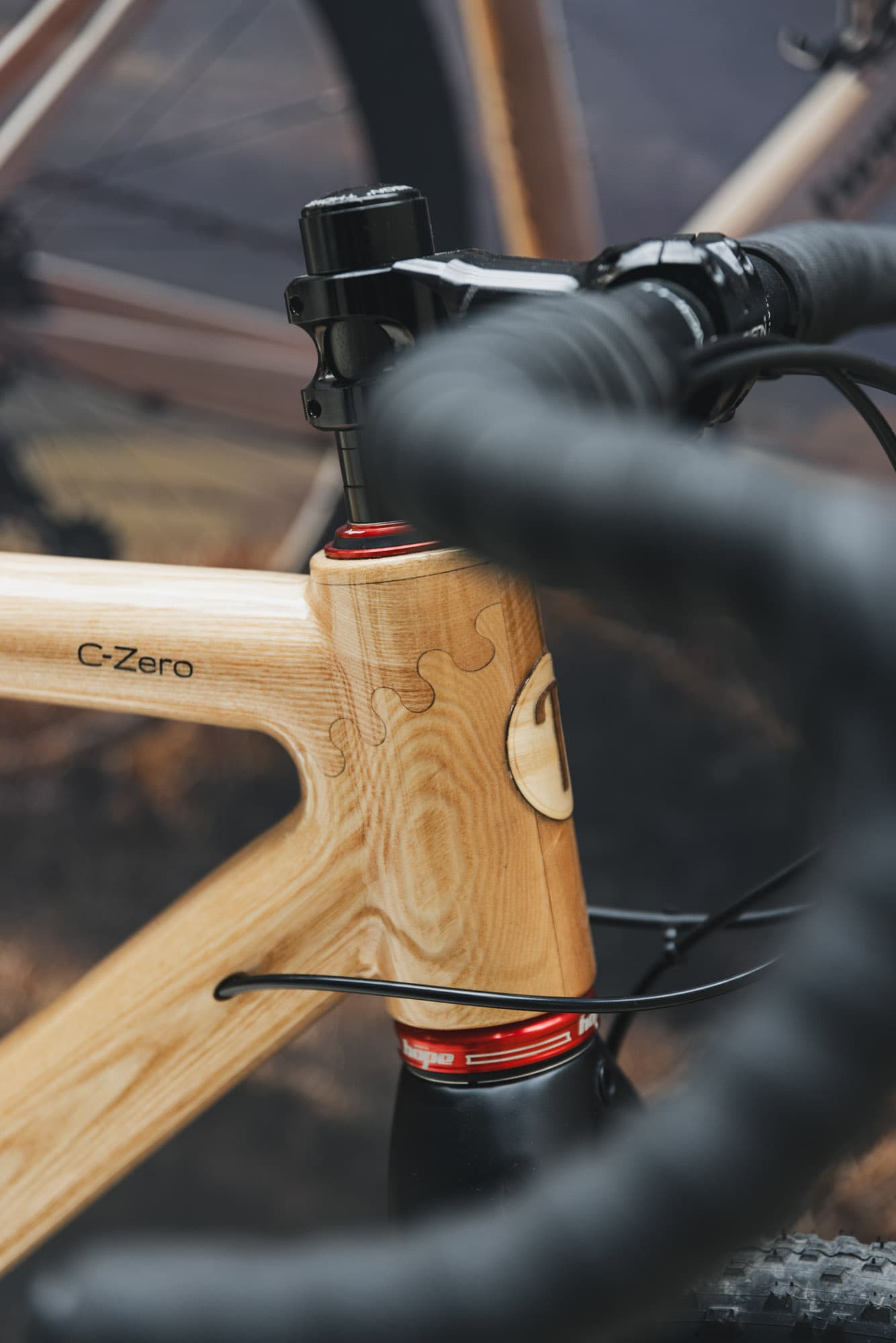 The headtube joinery of a Twmpa.