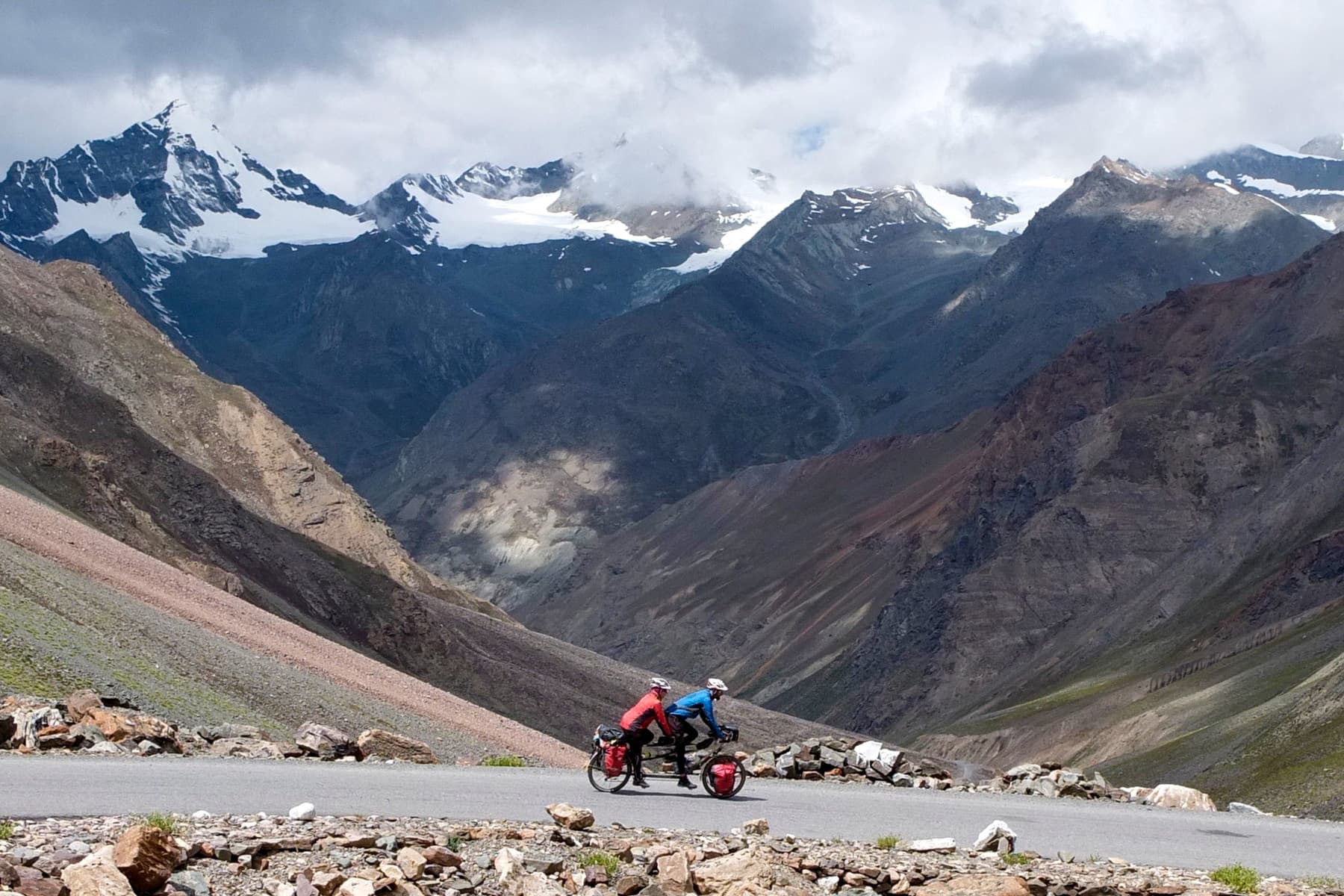 tandem bikepackers