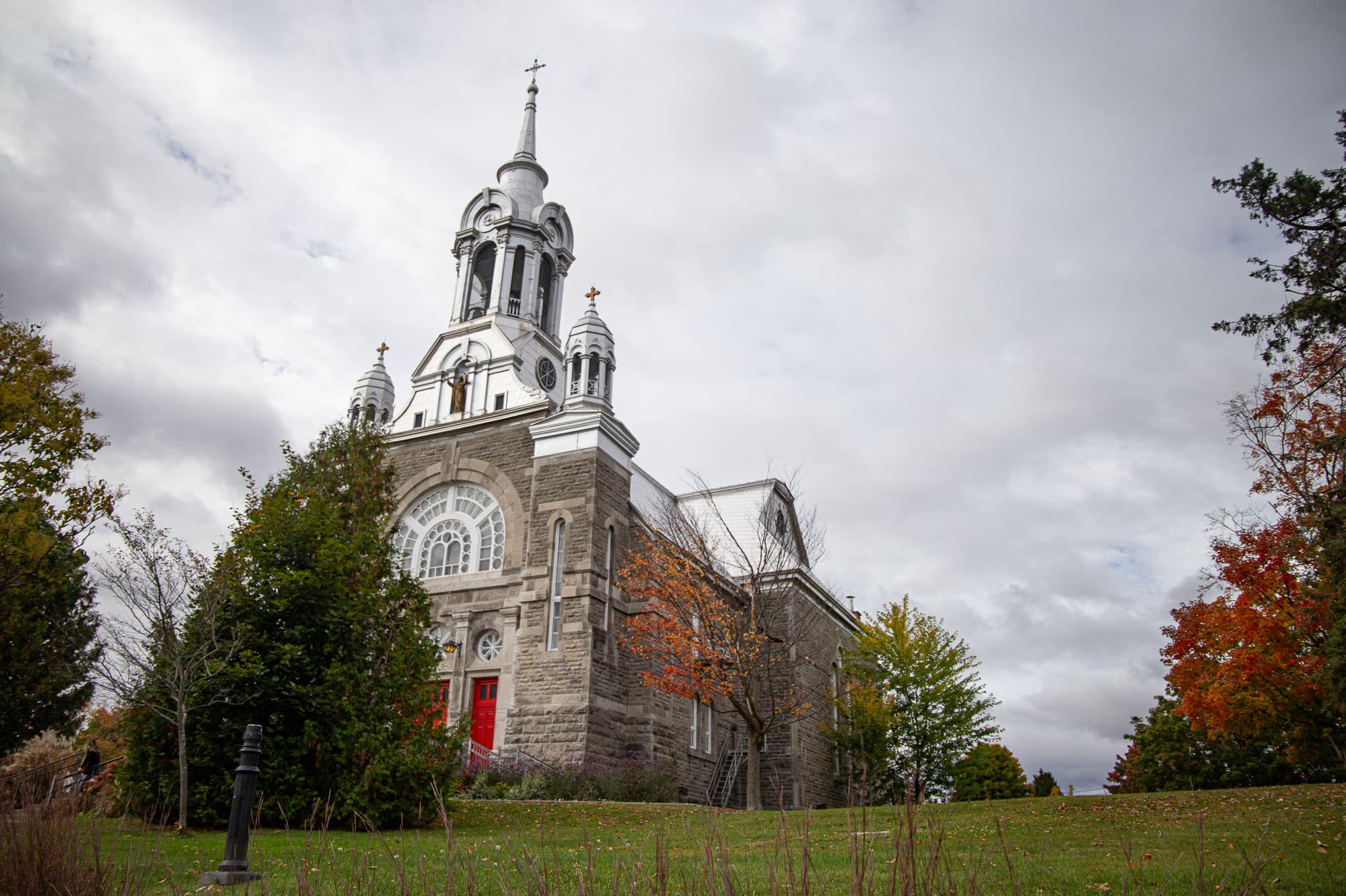 trail side church