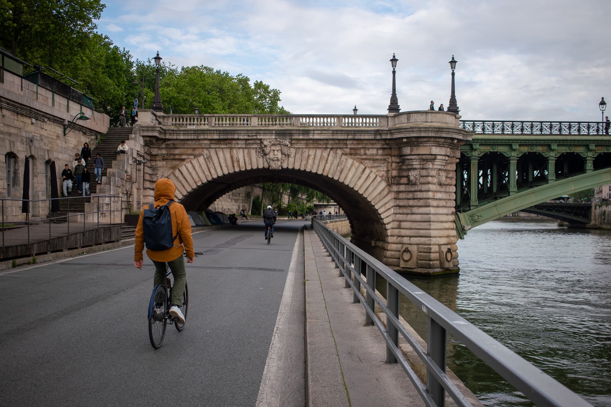 seine bridge