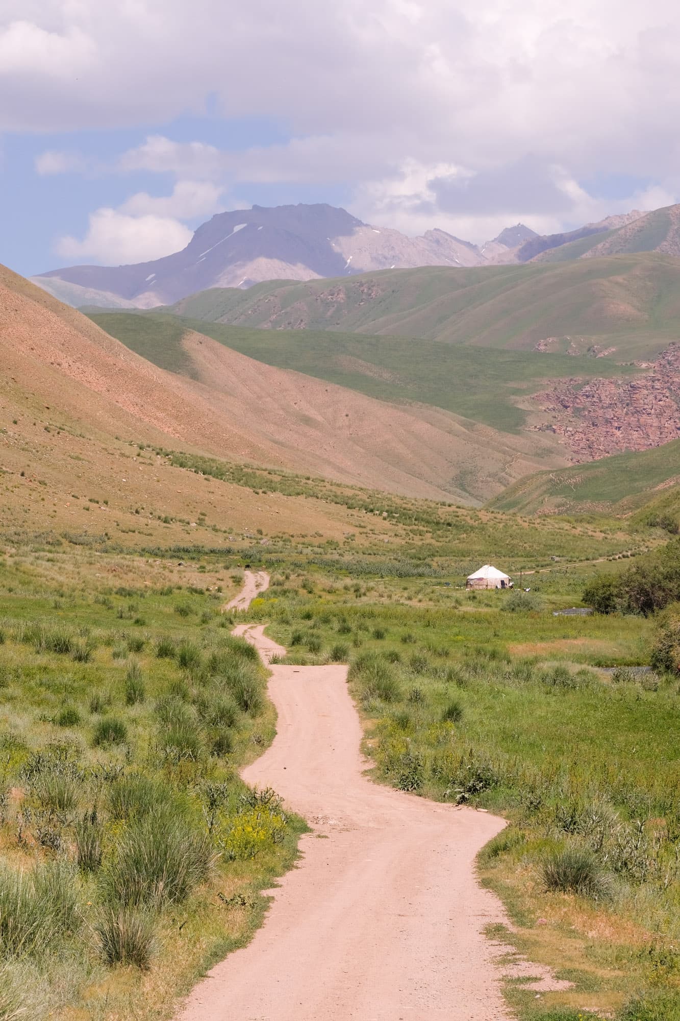 Beautiful gravel roads.