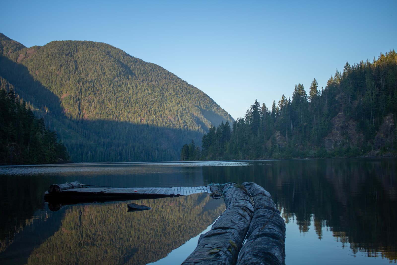 atluck lake morning