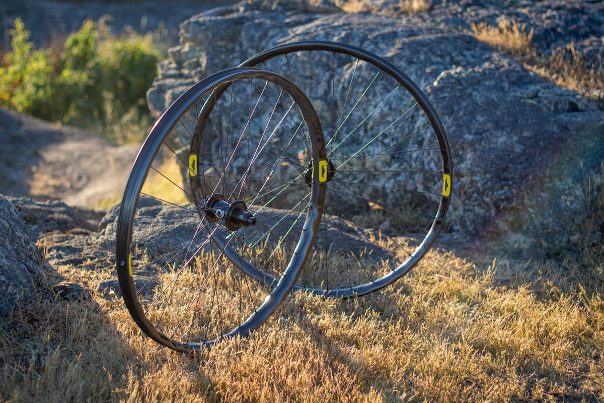 NOBL TR37 Wheelset Review