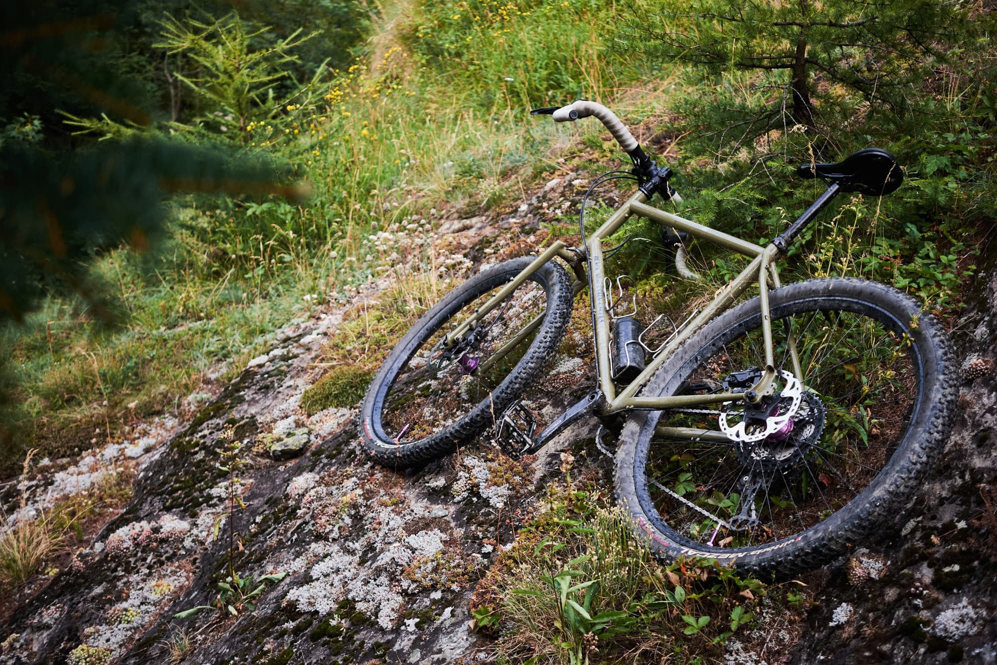 The Black Mountain Cycles La Cabra ewaits to go.