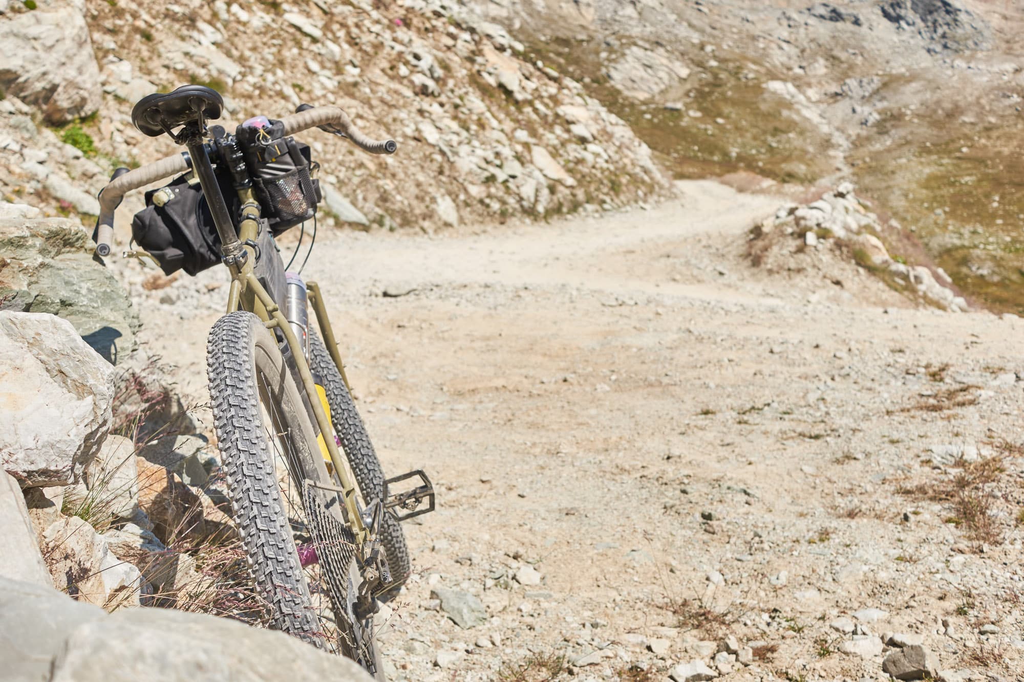 The Black Mountain Cycles La Cabra rear view.