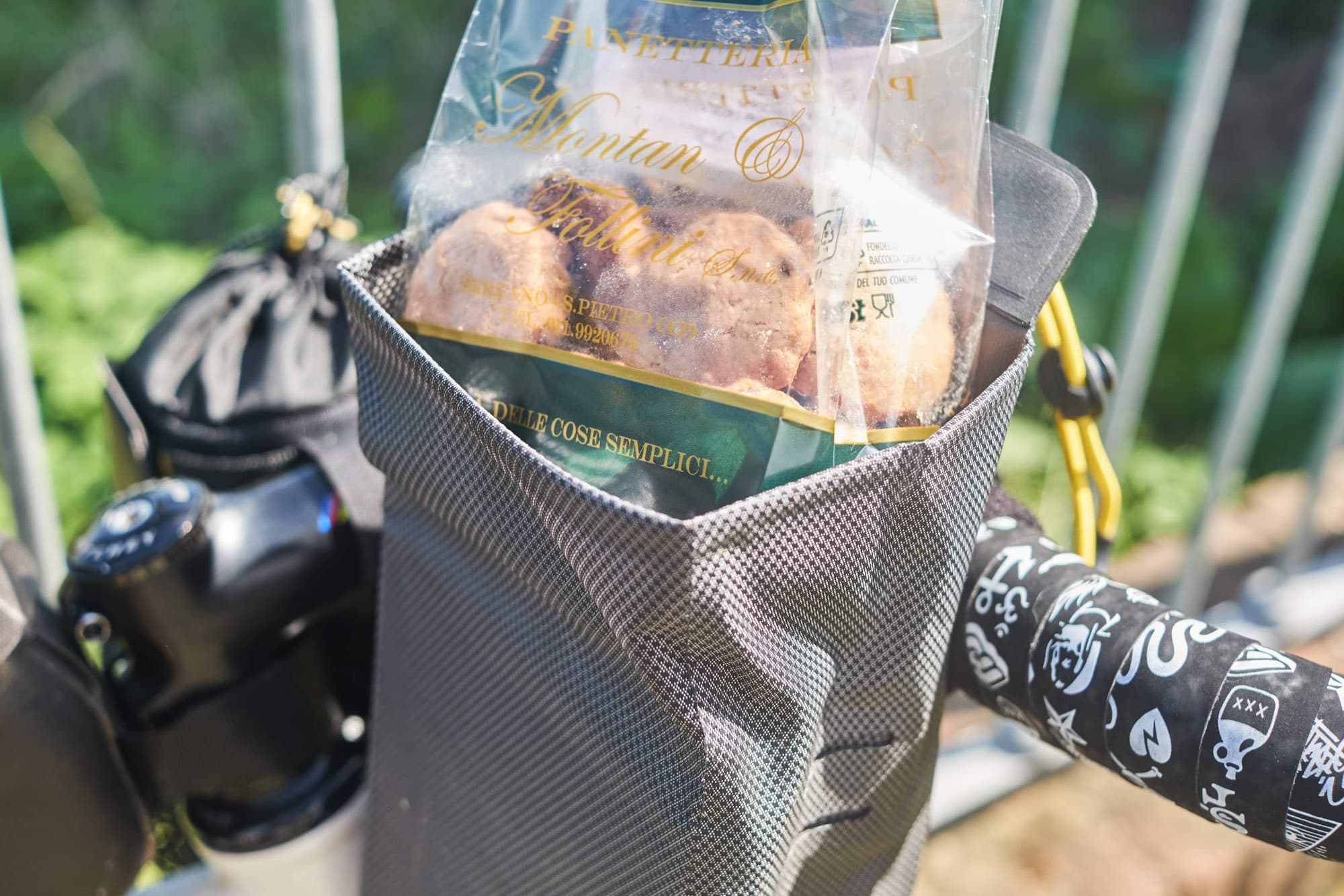 The biscuits in the bag.