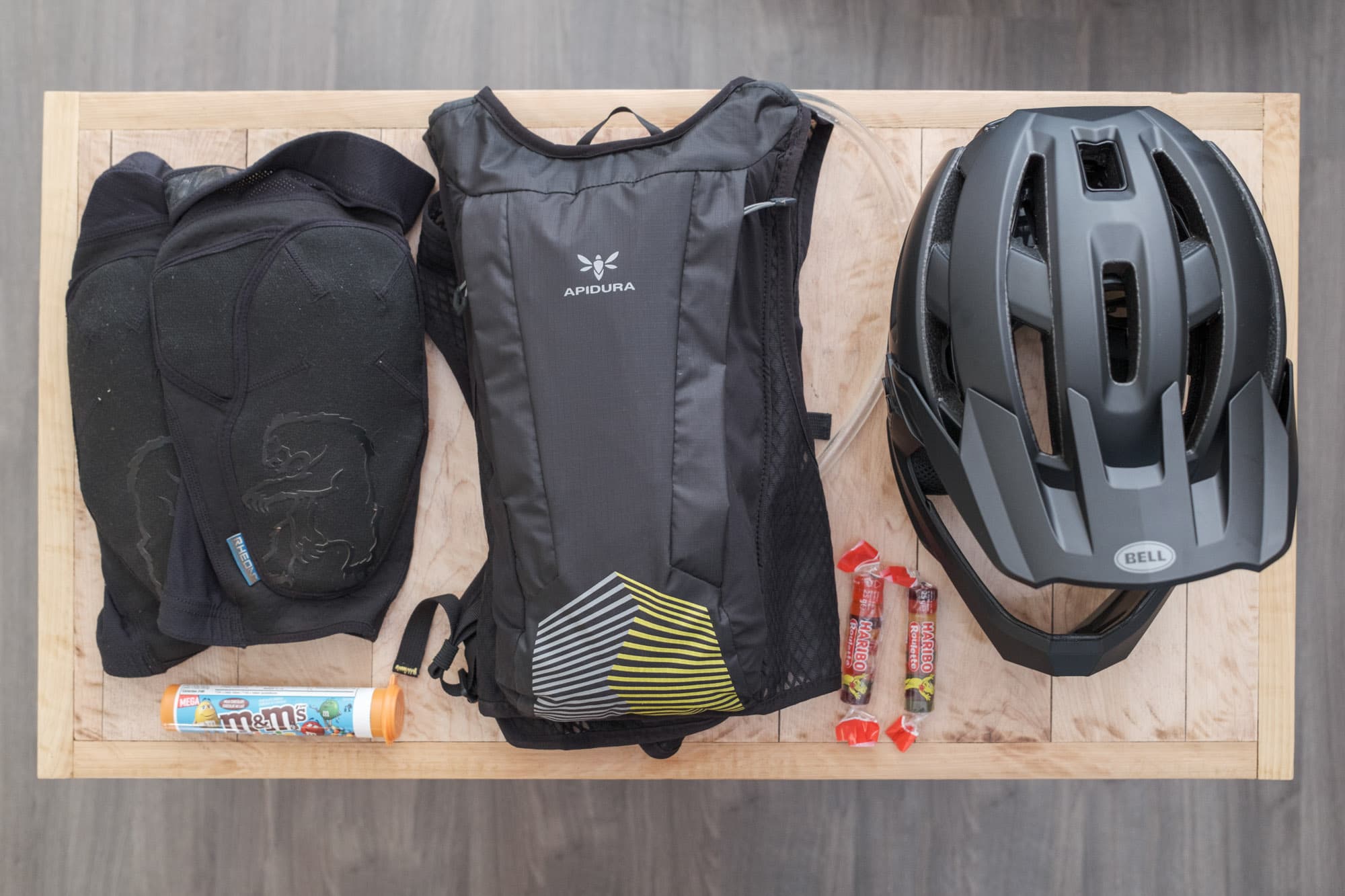 Apidura Racing Hydration Vest ready for mtb.