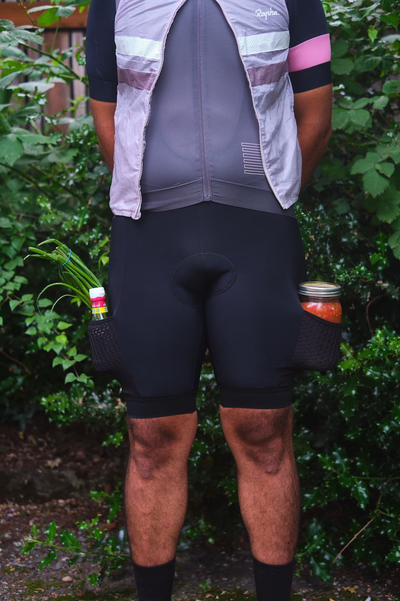 Those are some serious cargo pcockets.