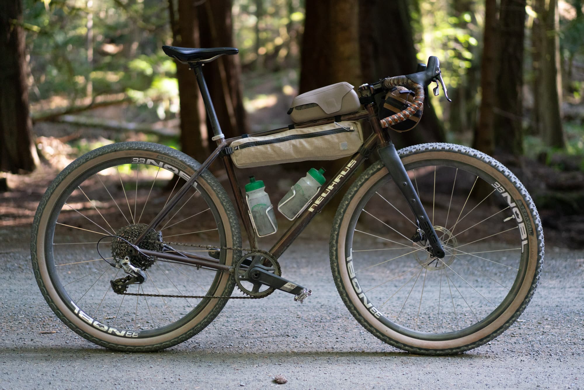 The BigLeaf in full profile on the rail-grade.