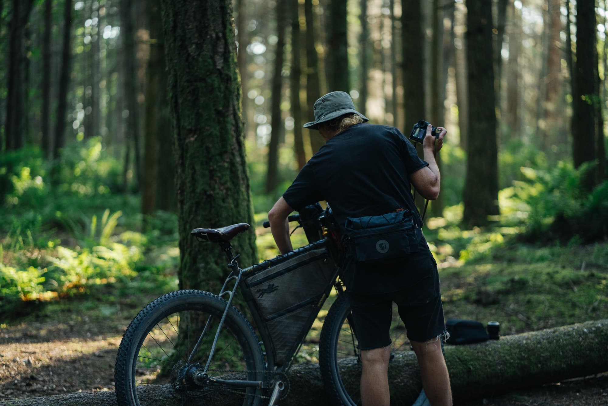 dirtsloth ready for action