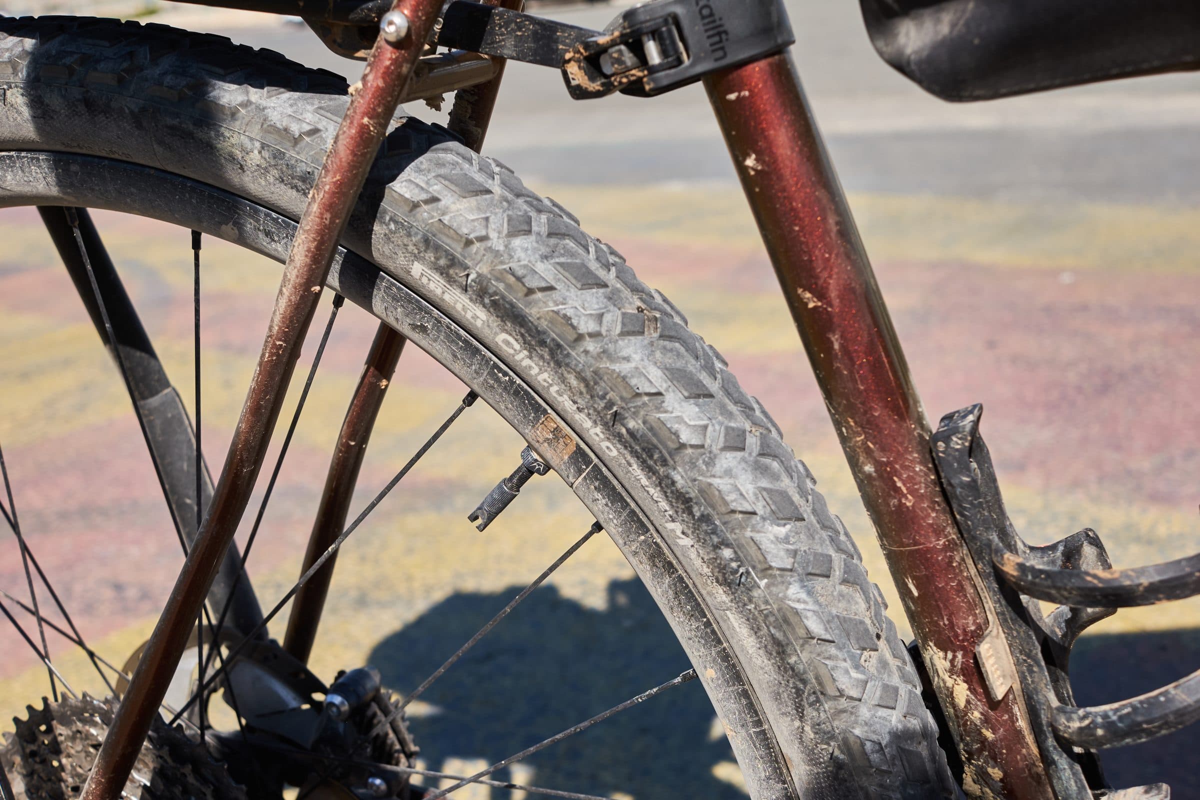 The HiFi Session25 rear wheel after days of gravel.