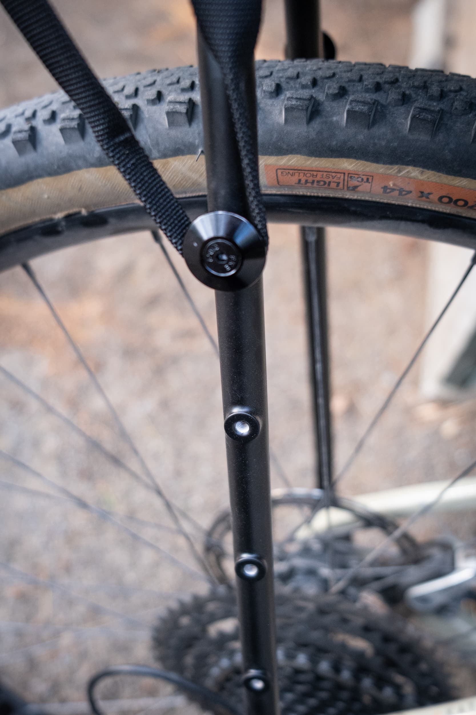 Switch Rack leg strap and axle bolt detail.