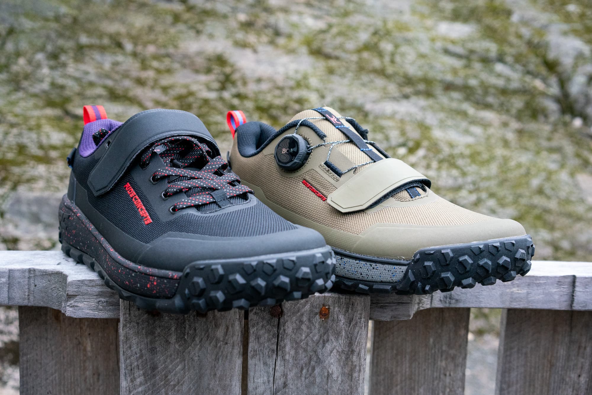 With the clipless in front.