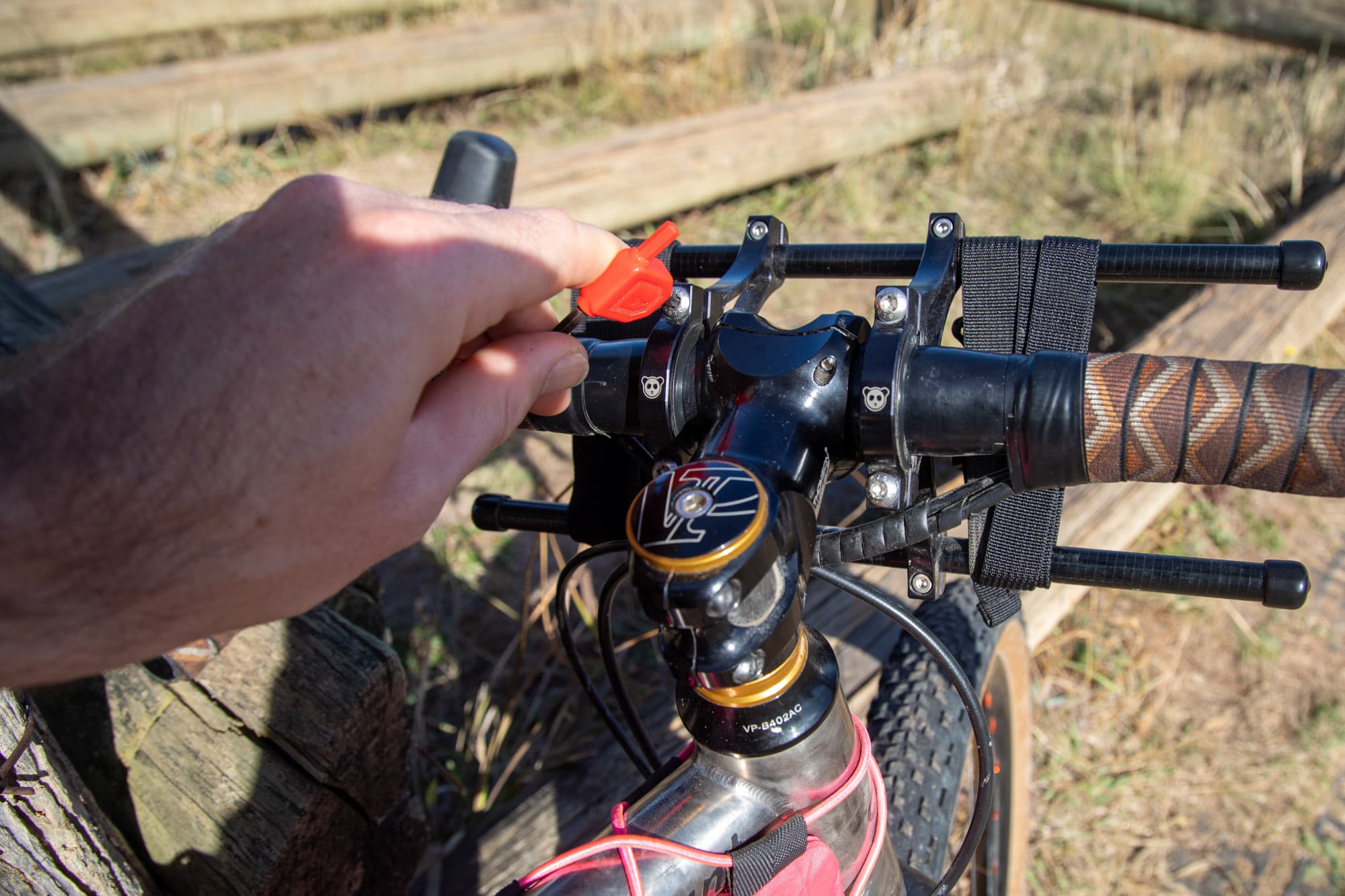 Intsalling the Rogue Panda Blue Ridge harness.