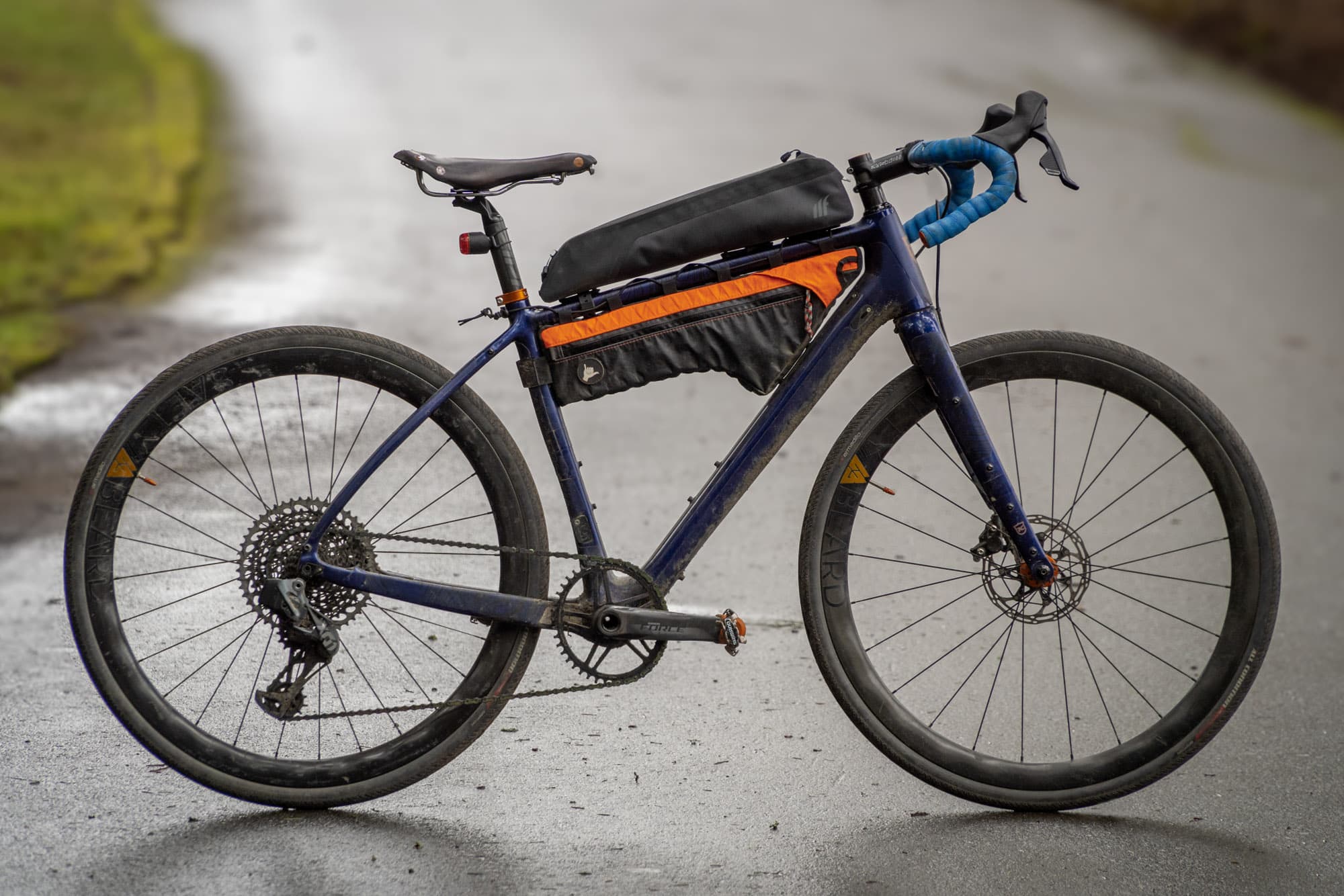 Tailfin Long Top Tube Bag: A Longing Fulfilled