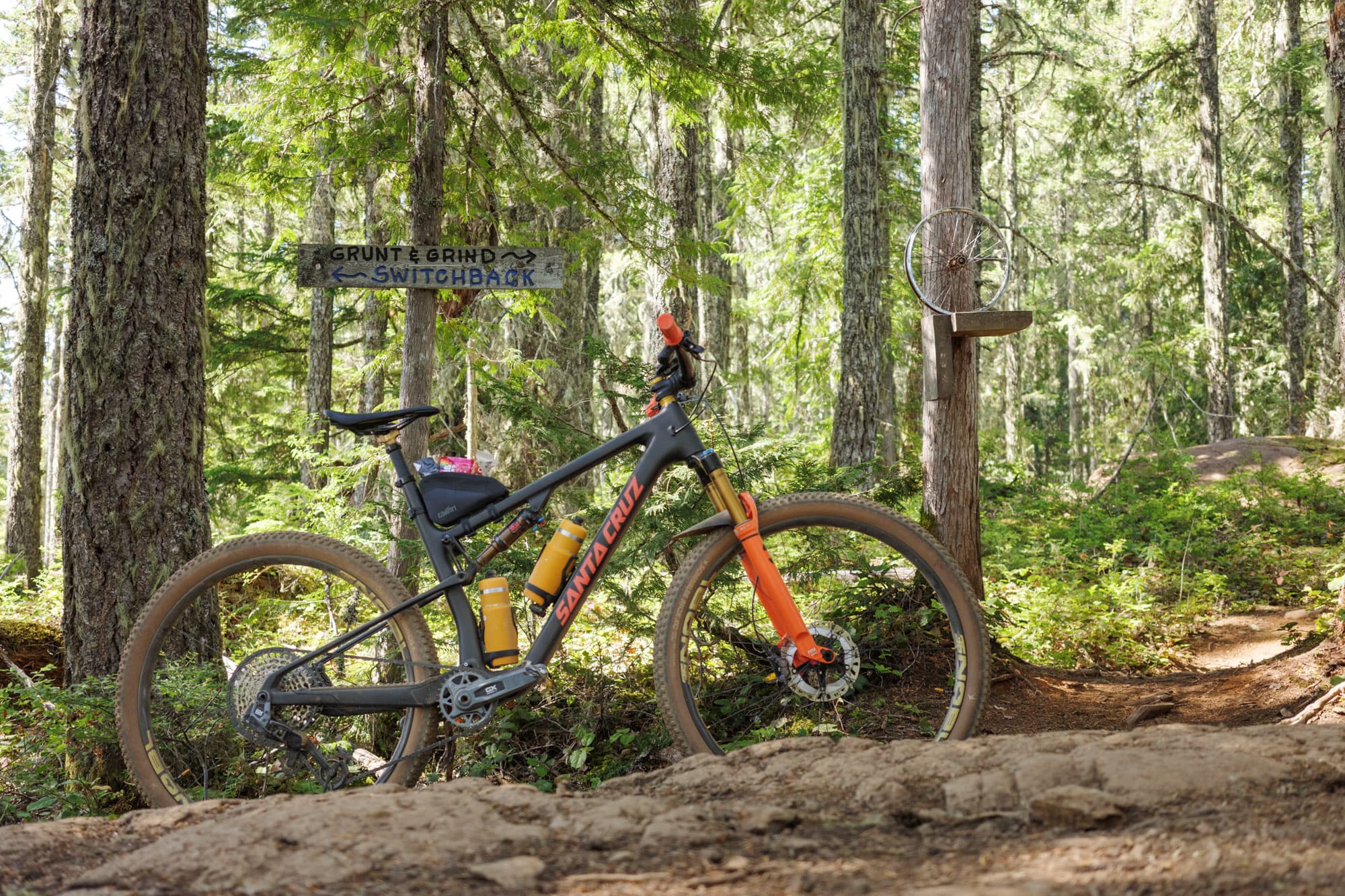 Tailfin Rear Top Tube Bag and Santa Cruz XC bike.