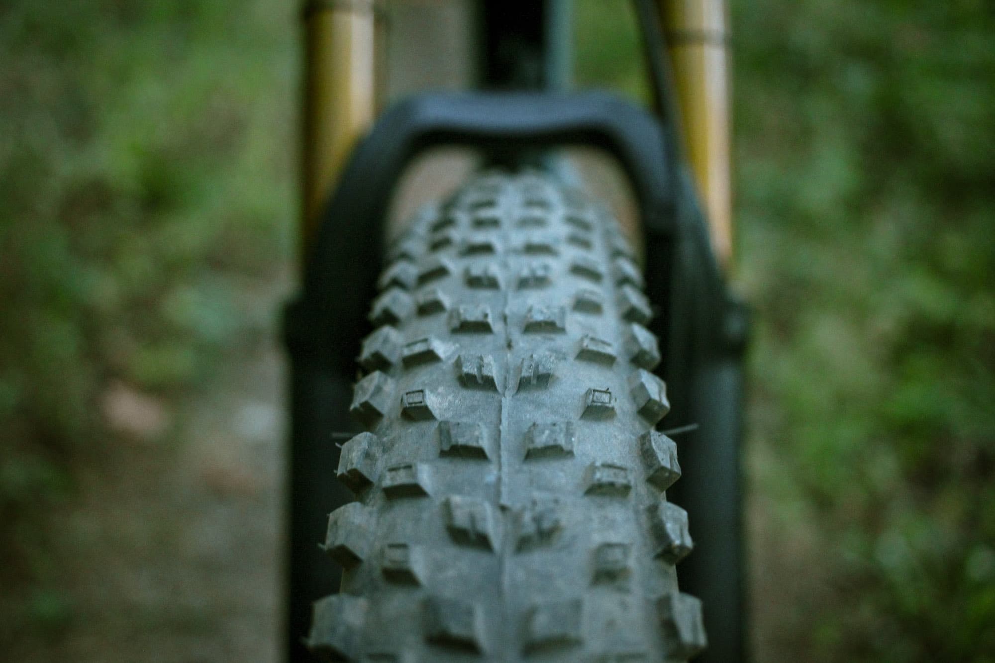The Teravail Drawpoint tread pattern.