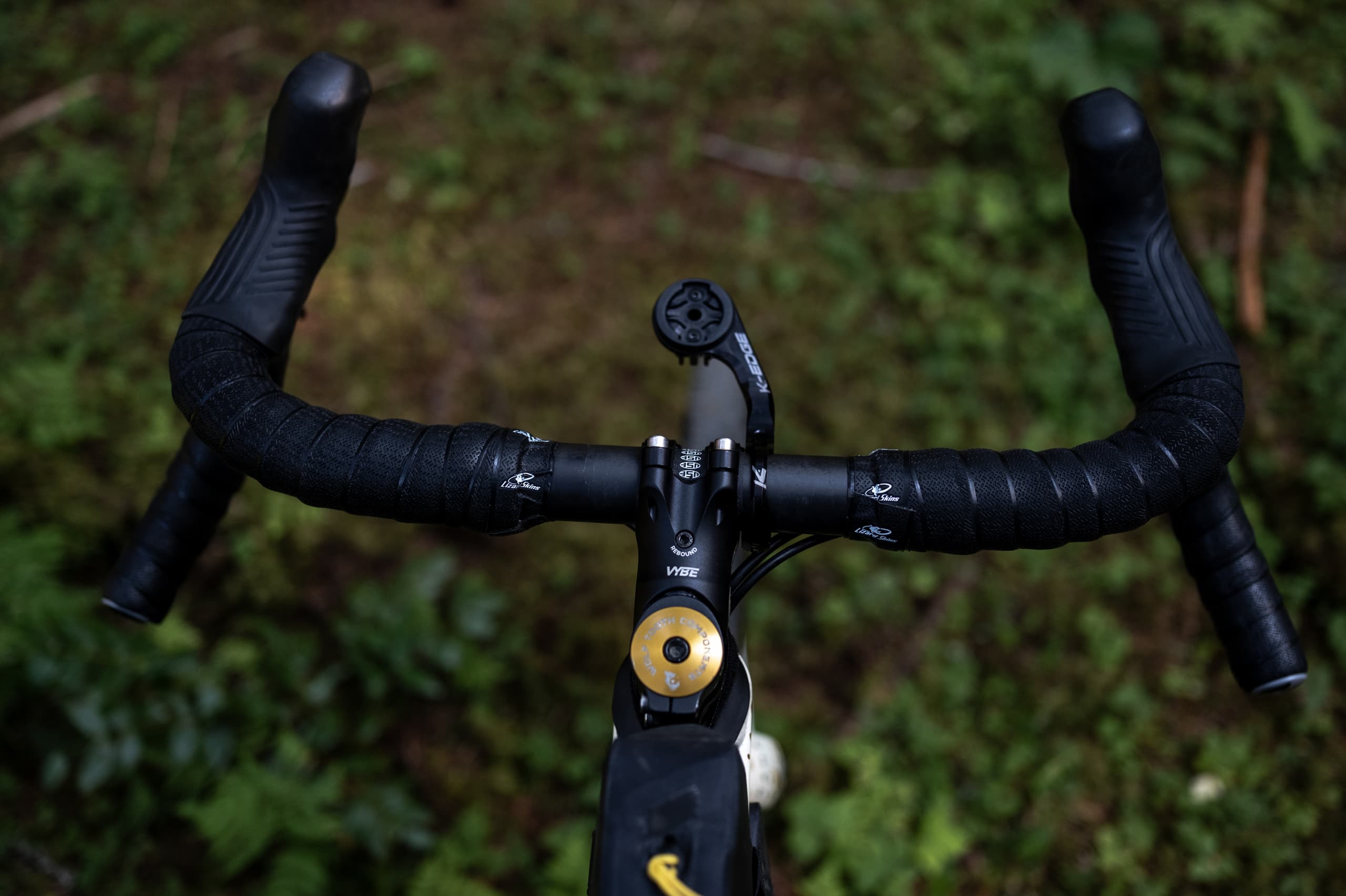 Escape GR 24 bars viewed from above.