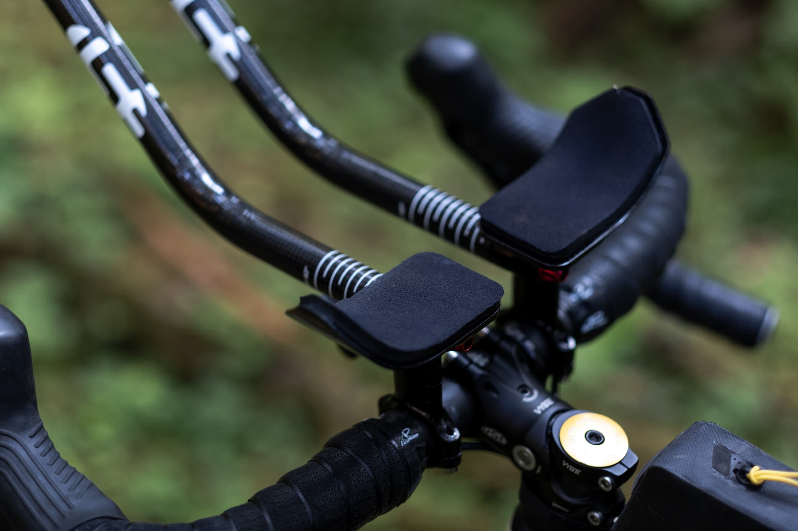 A close angle on the TR2's clip-on extensions.
