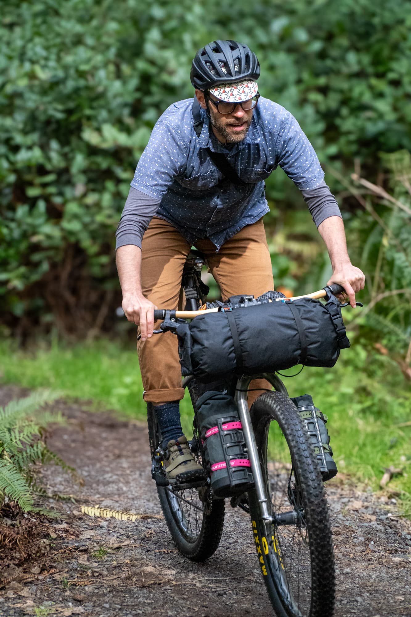 Barry rides with the Wit Slingers camera strap.