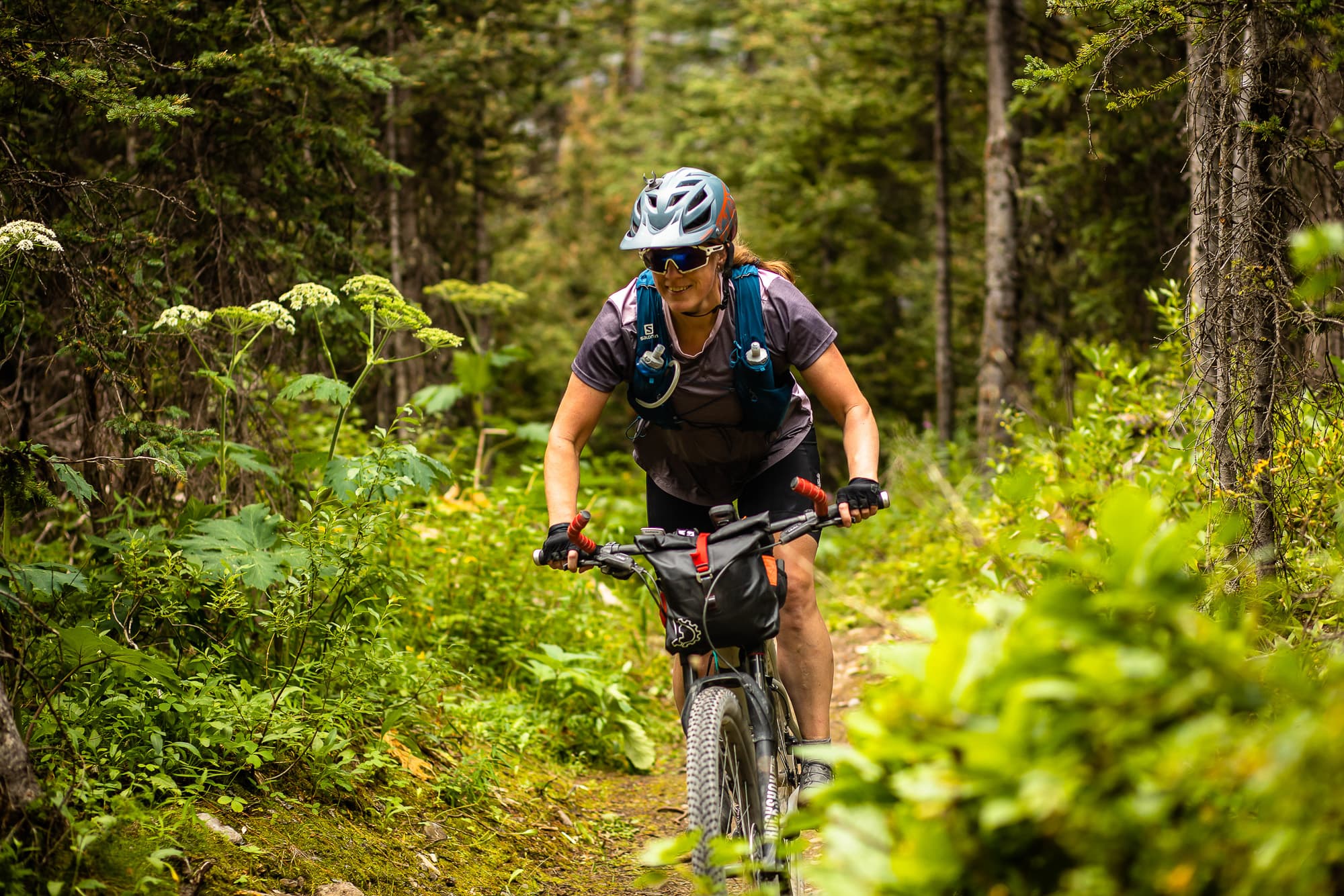 A woman bikepack racer.