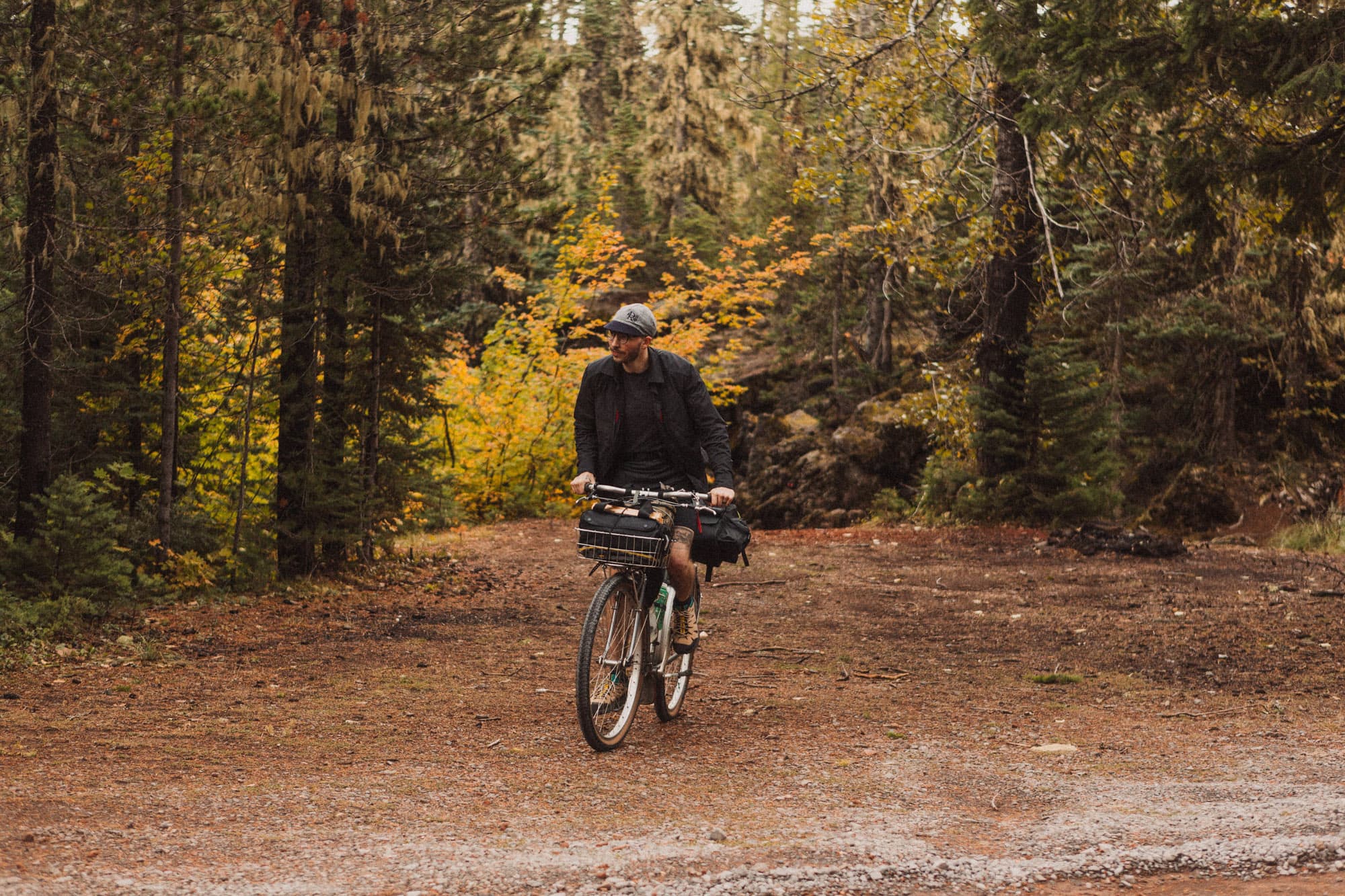 A rider gets there in a Swift Campout.