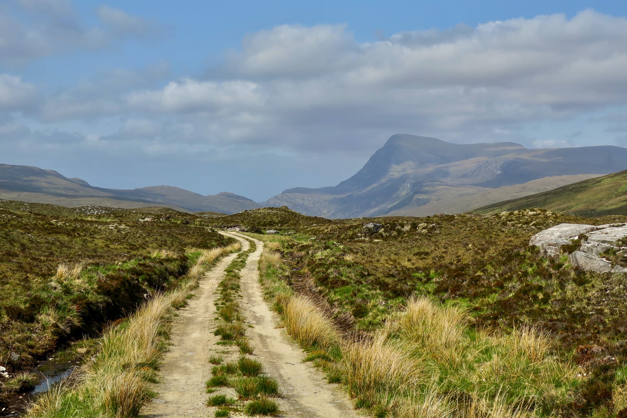 More road of the An Turas Mor.